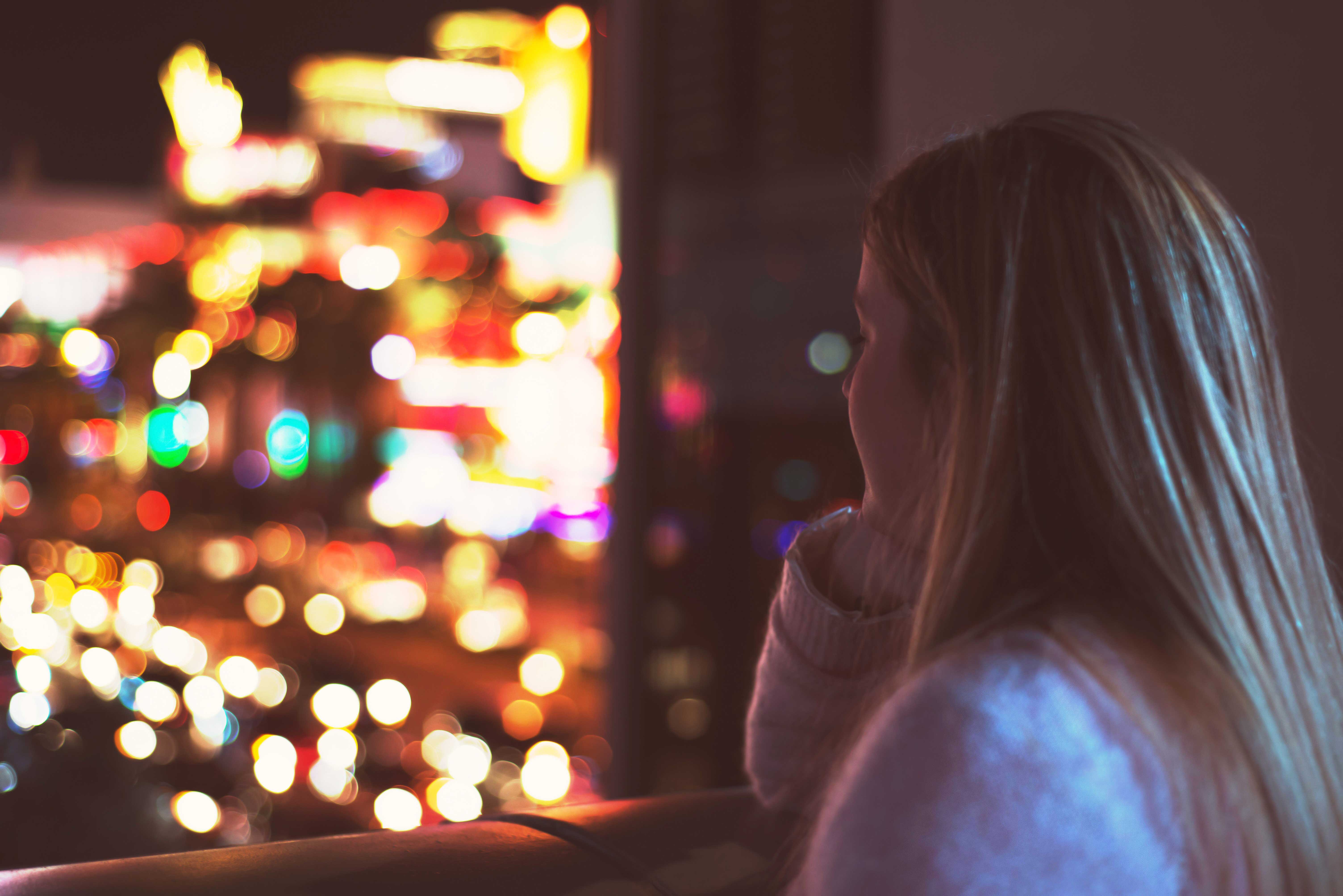 Night Girl Wallpapers Top Free Night Girl Backgrounds WallpaperAccess