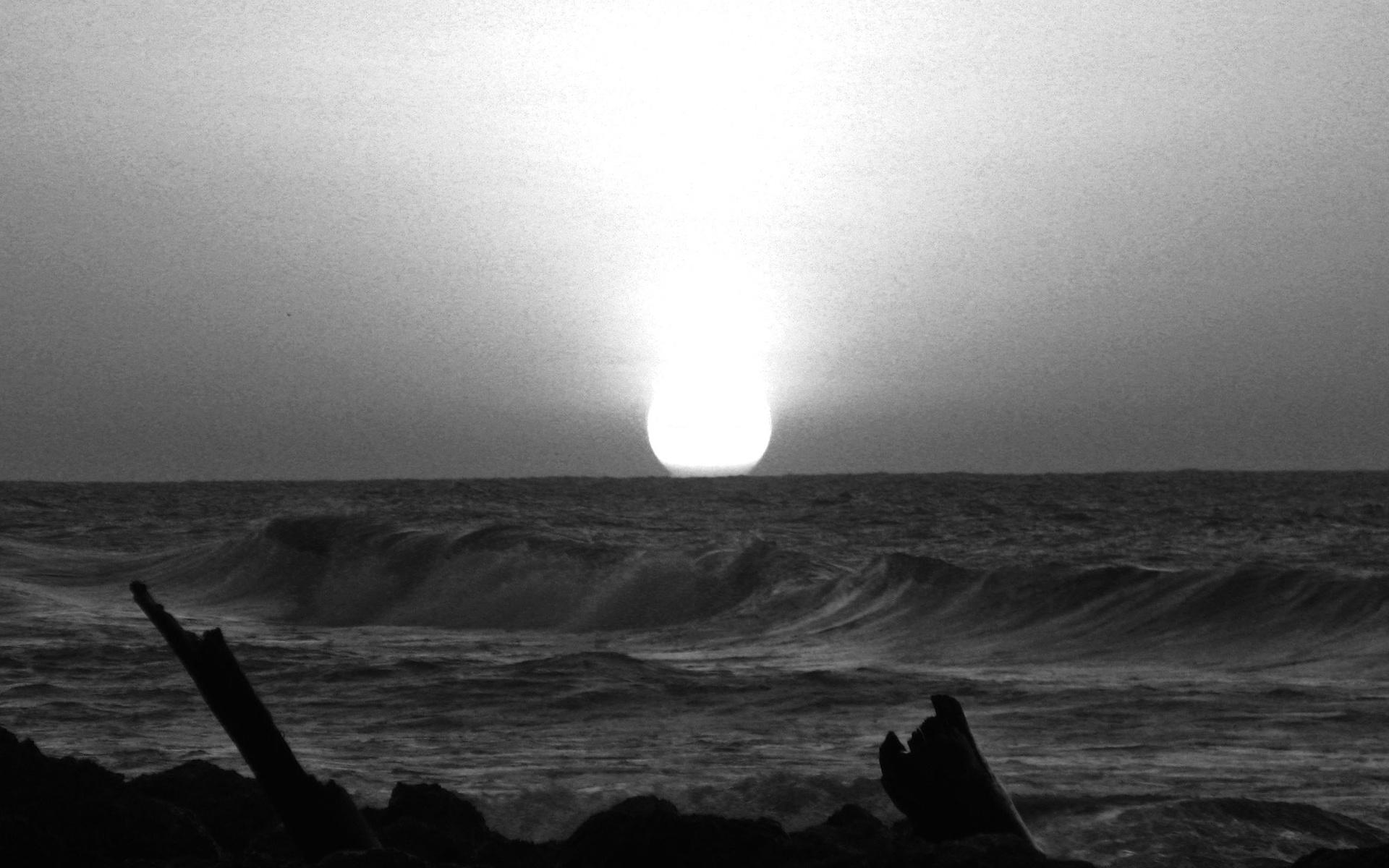 Black and White Sunset Wallpapers Top Free Black and White Sunset