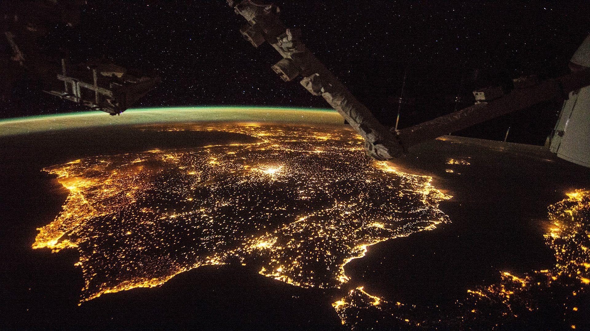 Europe Night Wallpapers Top Free Europe Night Backgrounds