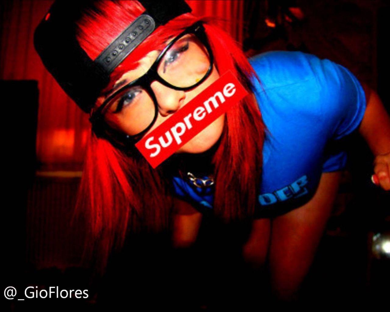 Girl Supreme Wallpapers Top Free Girl Supreme Backgrounds