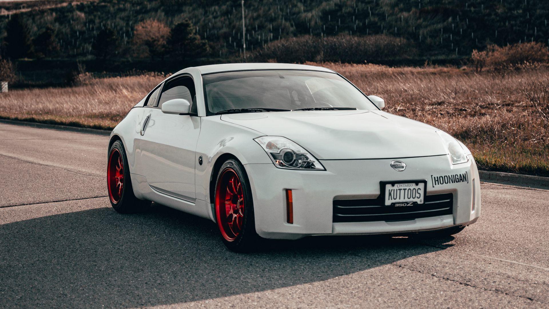 White Nissan 350Z Wallpapers Top Free White Nissan 350Z Backgrounds