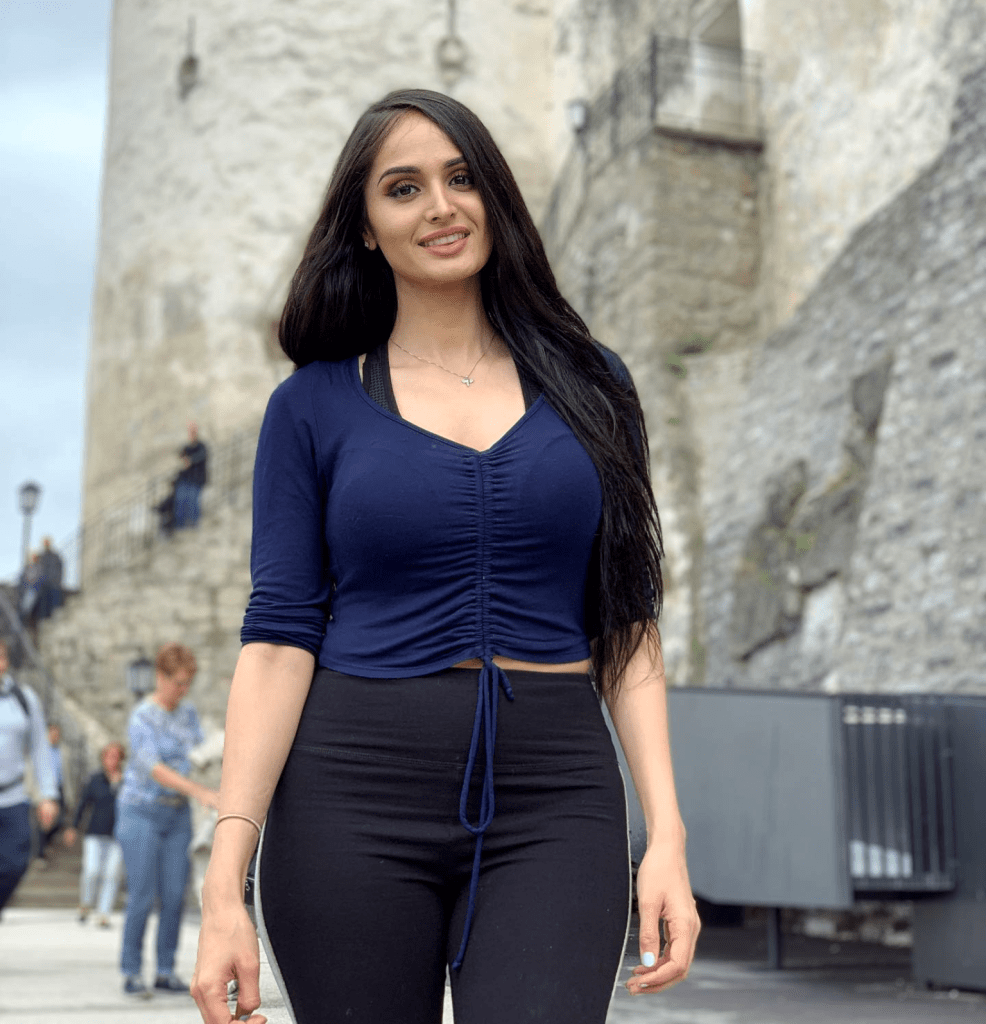 Lana Rose Wallpapers - Top Free Lana Rose Backgrounds - WallpaperAccess