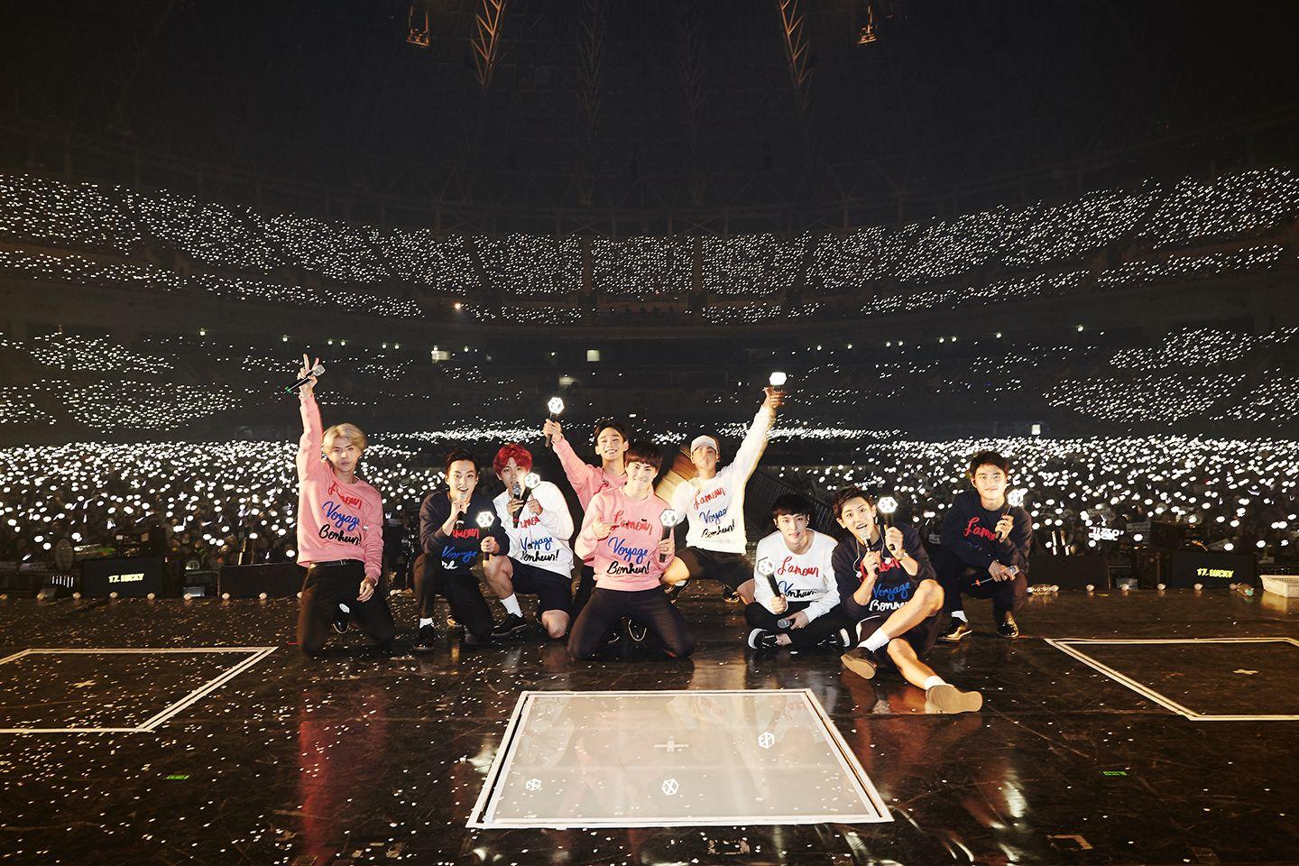 Exo Concert Wallpapers Top Free Exo Concert Backgrounds WallpaperAccess