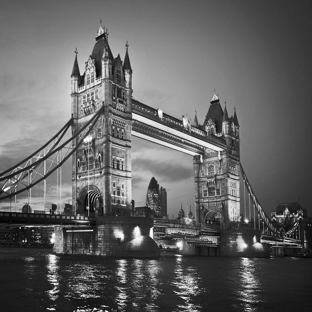 London Black and White Wallpapers Top Free London Black and White Backgrounds WallpaperAccess
