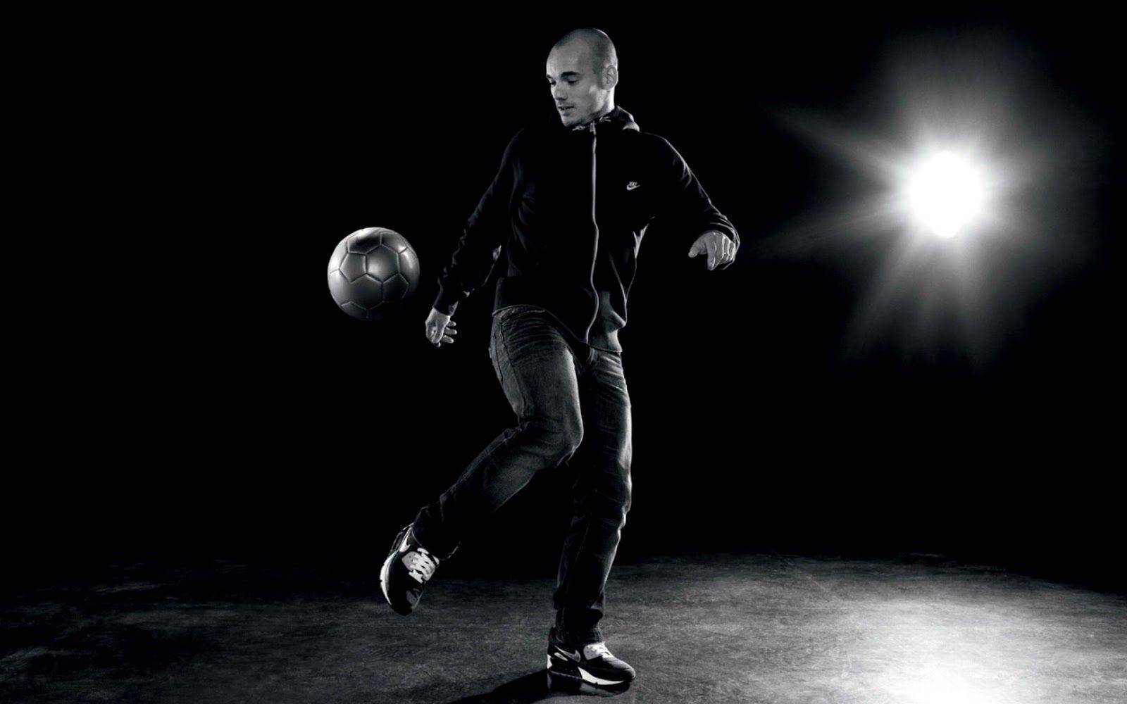 Football Black Wallpapers Top Free Football Black Backgrounds