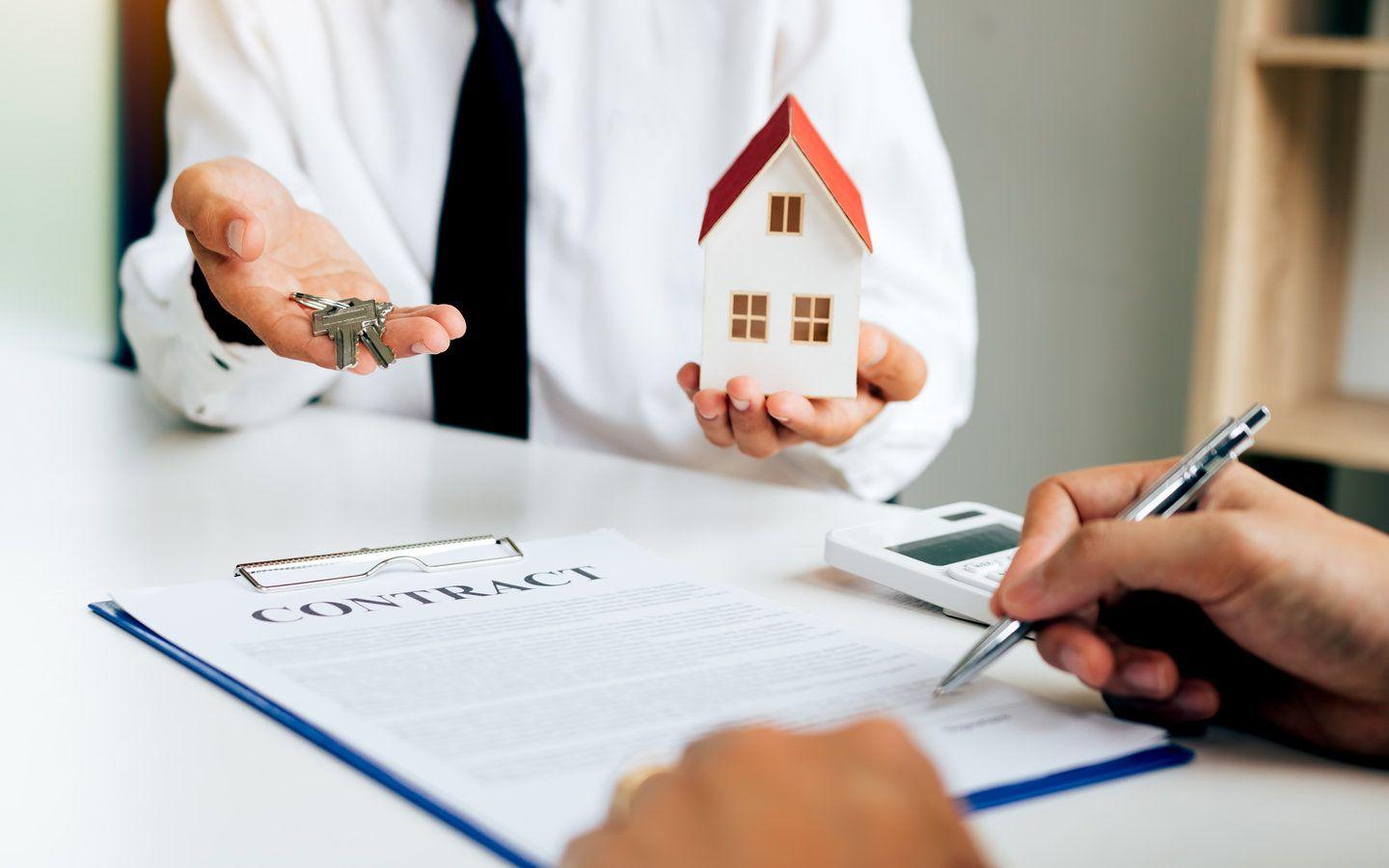 Real Estate Agent Wallpapers Top Free Real Estate Agent Backgrounds WallpaperAccess