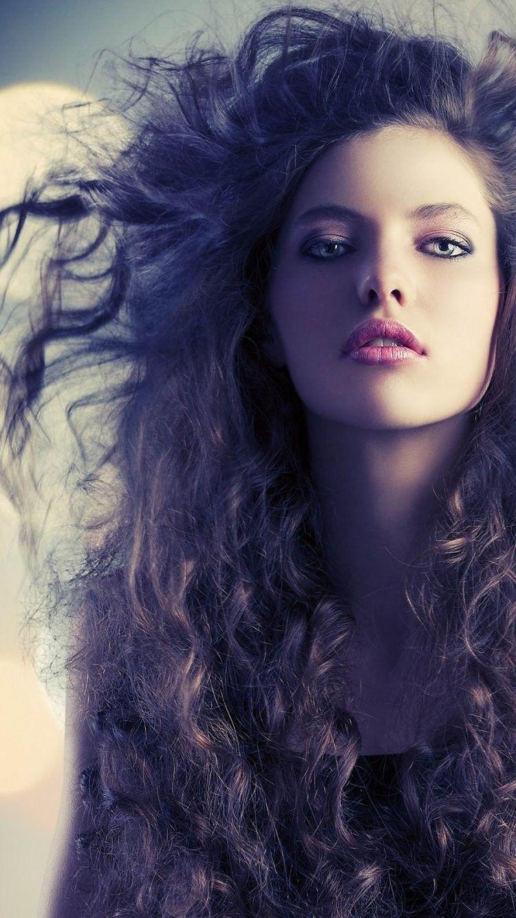 Girl iPhone Wallpapers Top Free Girl iPhone Backgrounds WallpaperAccess