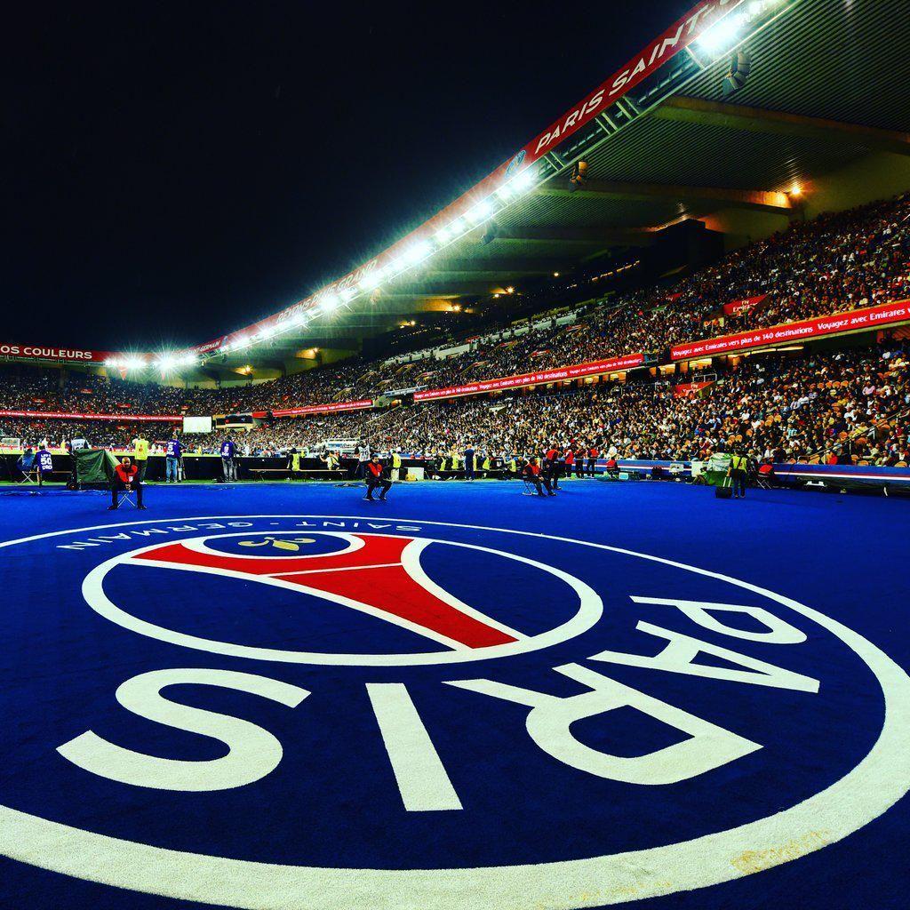 PSG Stadium Wallpapers Top Free PSG Stadium Backgrounds WallpaperAccess