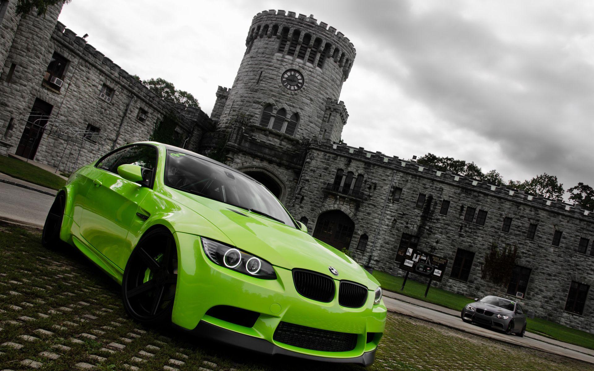 Green Cool Car Wallpapers Top Free Green Cool Car Backgrounds WallpaperAccess