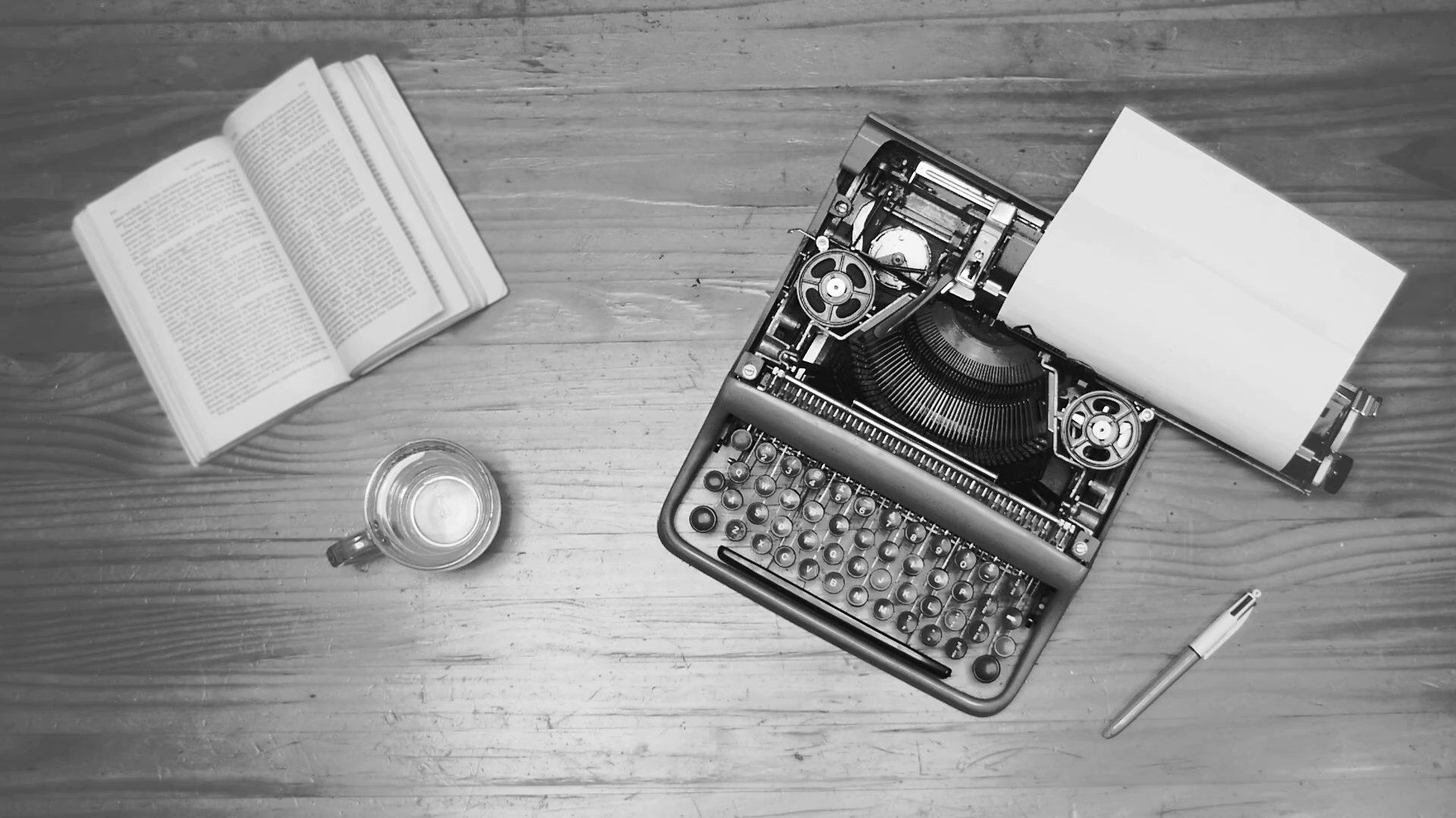 Typewriter Wallpapers Top Free Typewriter Backgrounds WallpaperAccess