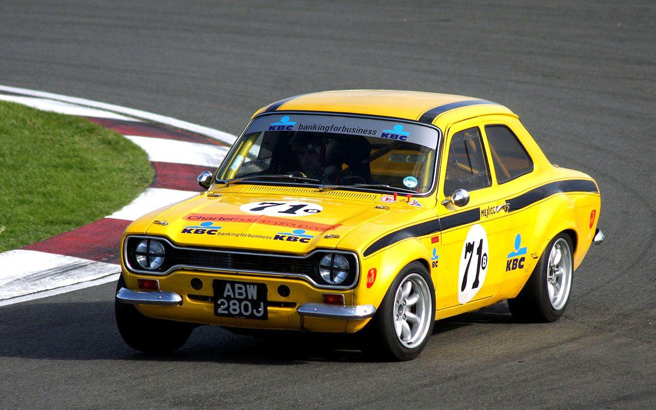 Classic Race Car Wallpapers Top Free Classic Race Car Backgrounds WallpaperAccess