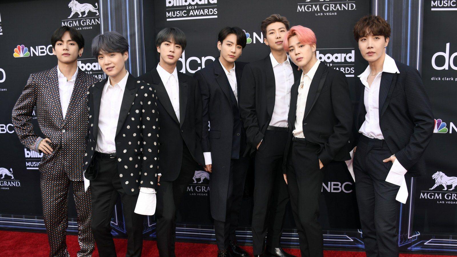 BTS Suit Wallpapers Top Free BTS Suit Backgrounds WallpaperAccess