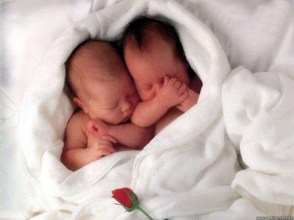 Twin Babies Wallpapers Top Free Twin Babies Backgrounds WallpaperAccess