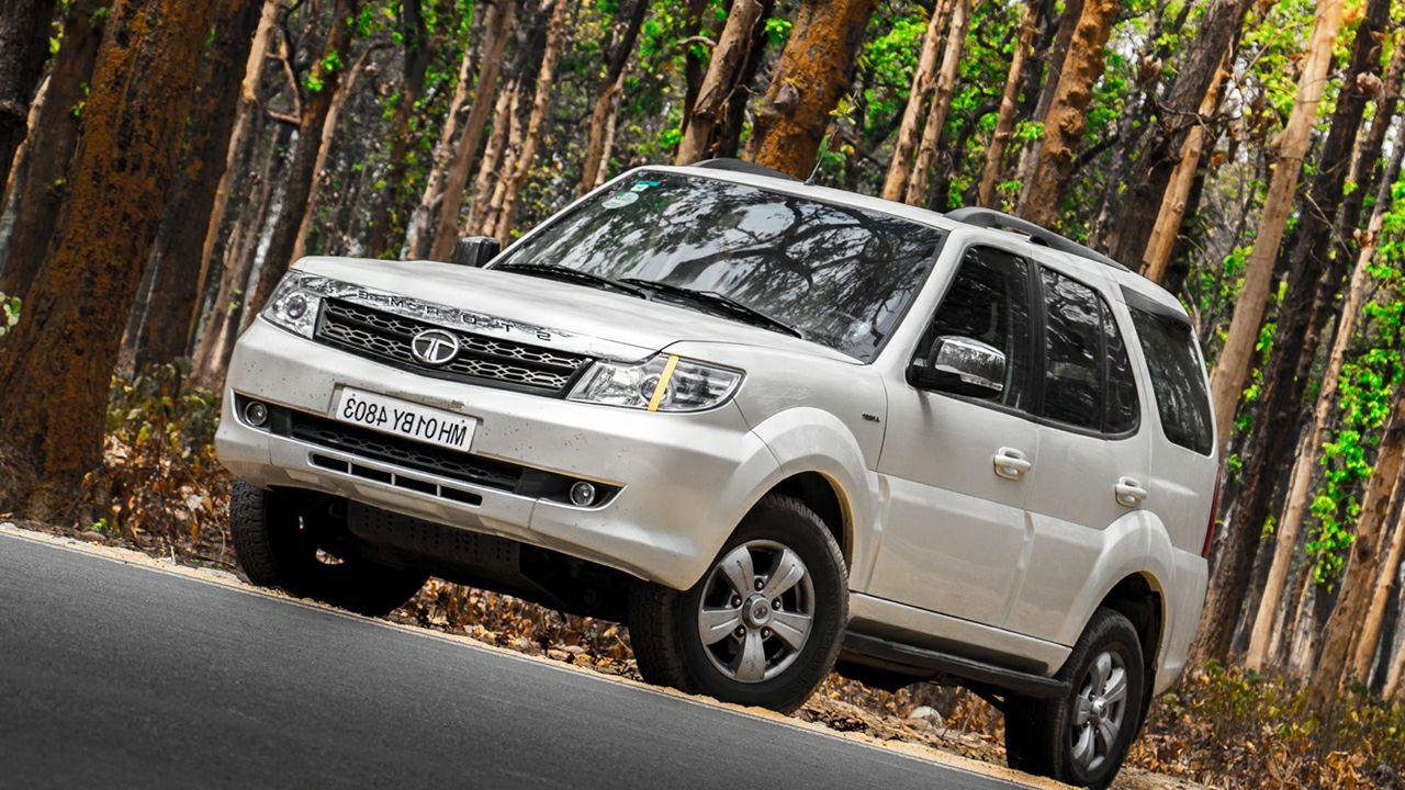 Tata Safari Dicor White Wallpapers