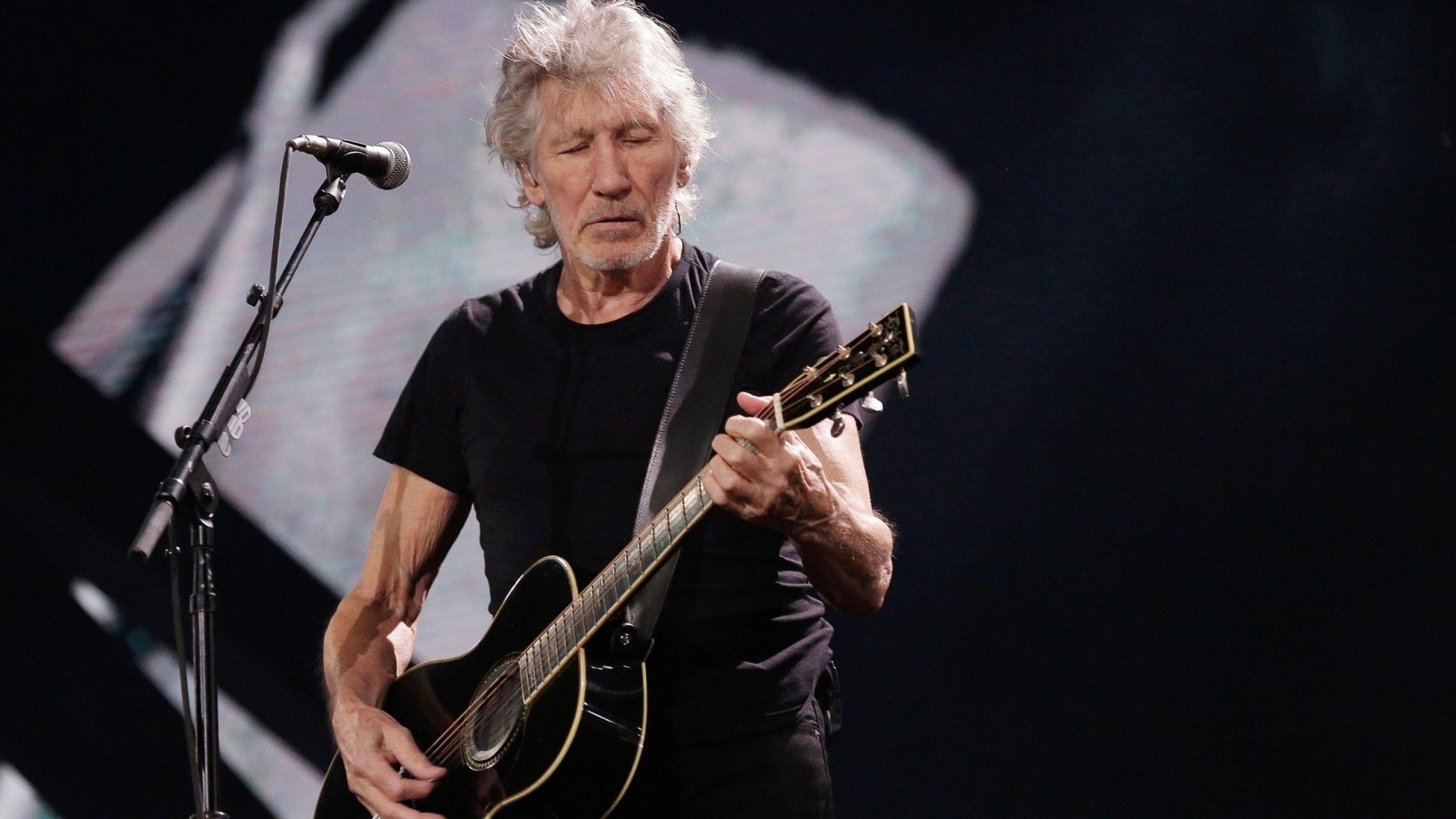 Roger Waters Wallpapers Top Free Roger Waters Backgrounds WallpaperAccess