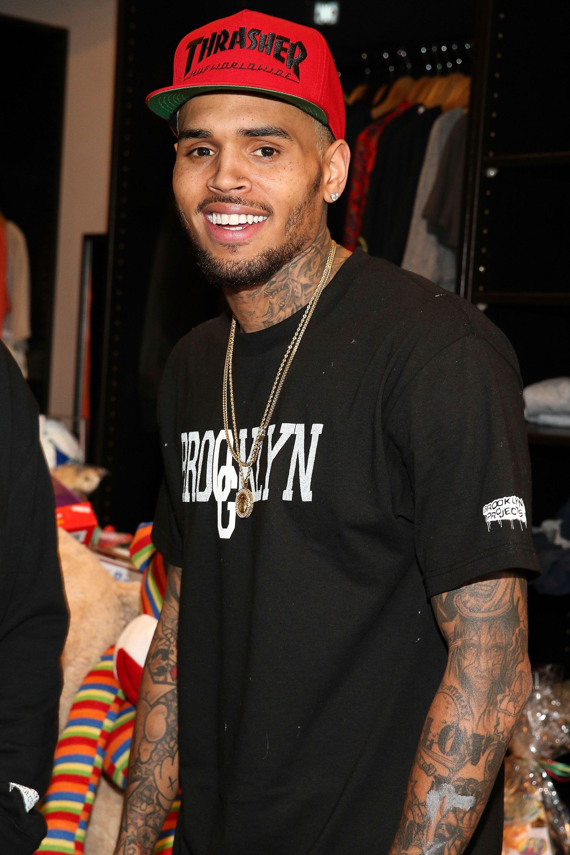 Chris Brown Wallpapers Top Free Chris Brown Backgrounds WallpaperAccess