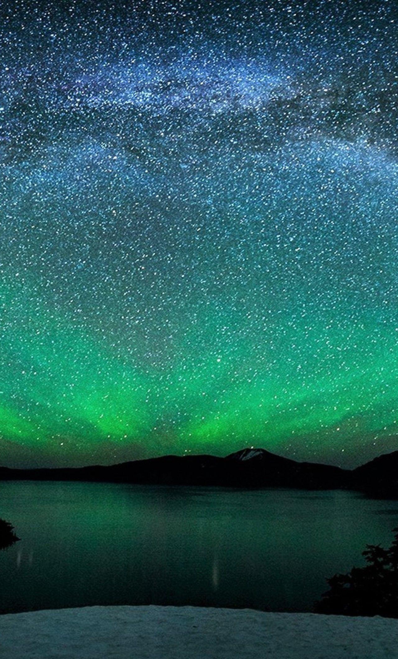 IPhone 11 Wallpaper Aurora