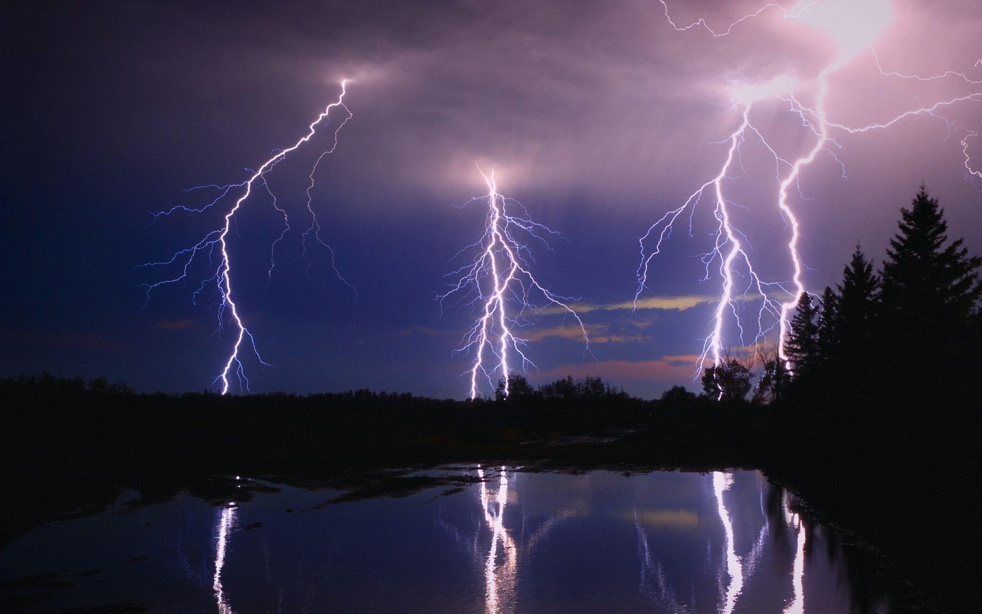4K Ultra HD Lightning Phone Wallpapers Top Free 4K Ultra HD Lightning