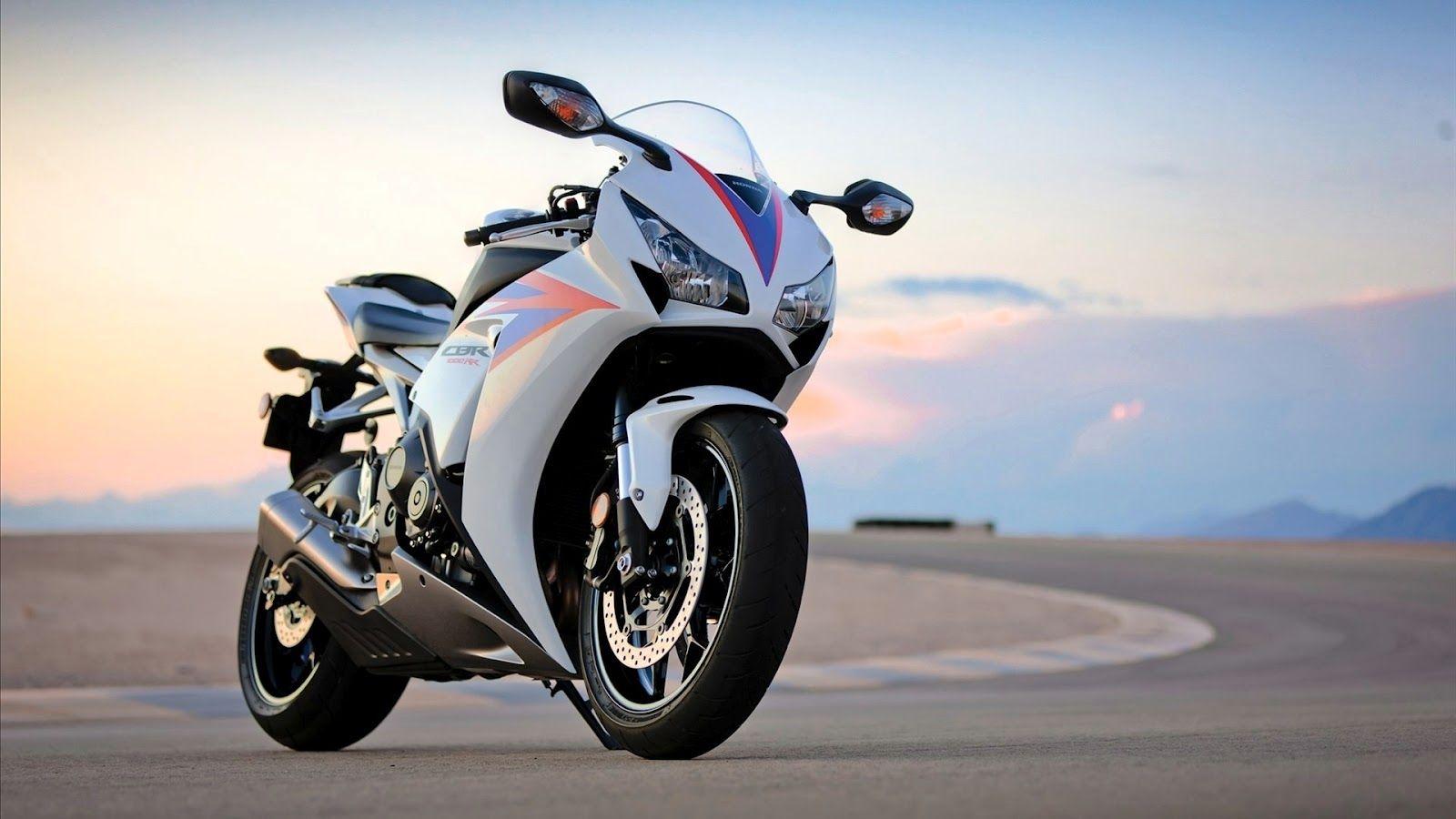 Motor Wallpapers Top Free Motor Backgrounds WallpaperAccess