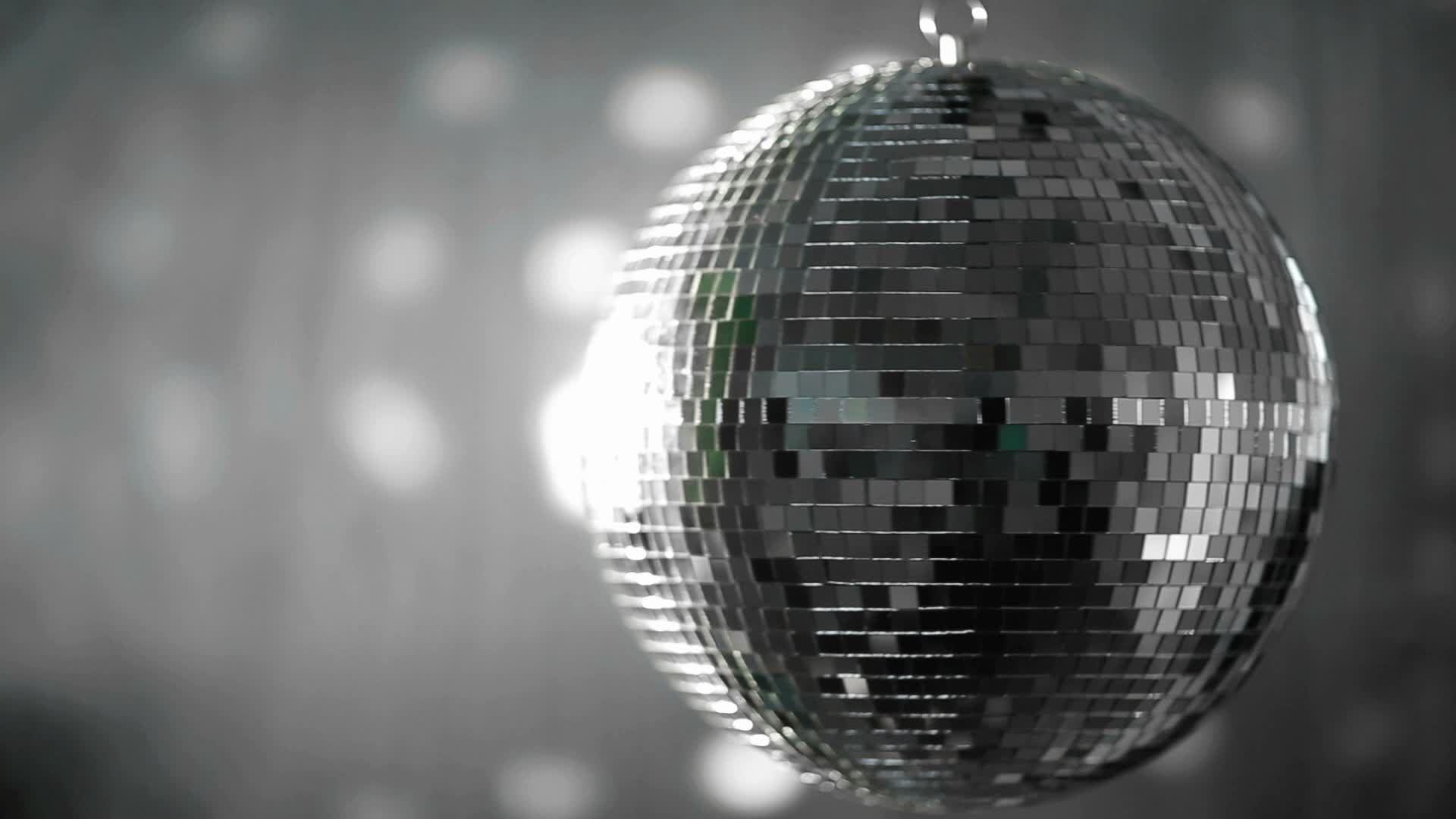 Disco Ball Wallpapers Top Free Disco Ball Backgrounds WallpaperAccess