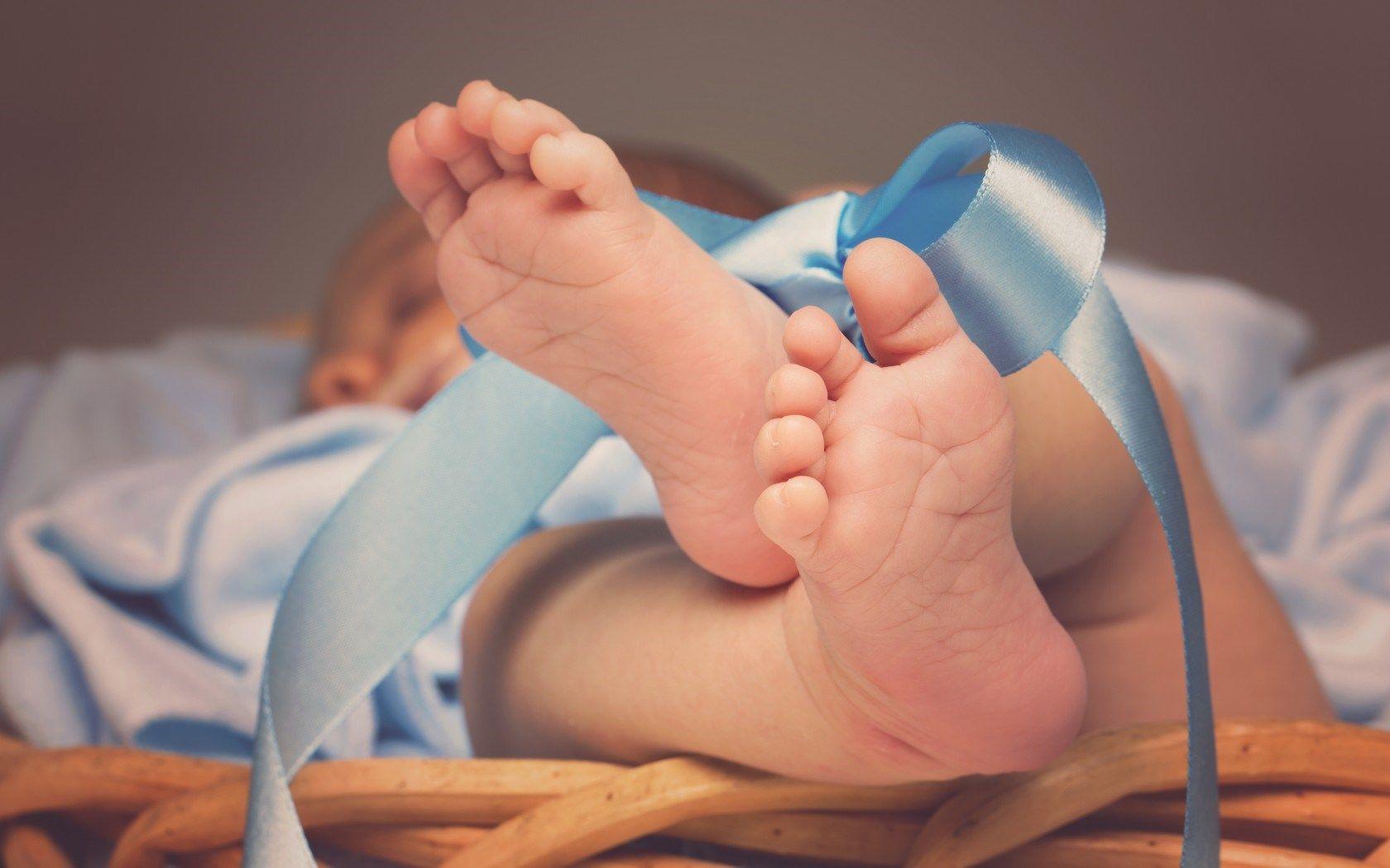 Baby Feet Wallpapers Top Free Baby Feet Backgrounds WallpaperAccess
