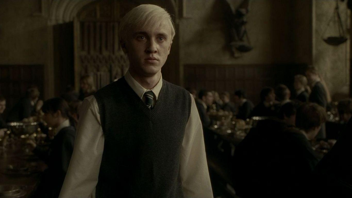 Draco Malfoy Aesthetic Wallpapers Top Free Draco Malfoy Aesthetic