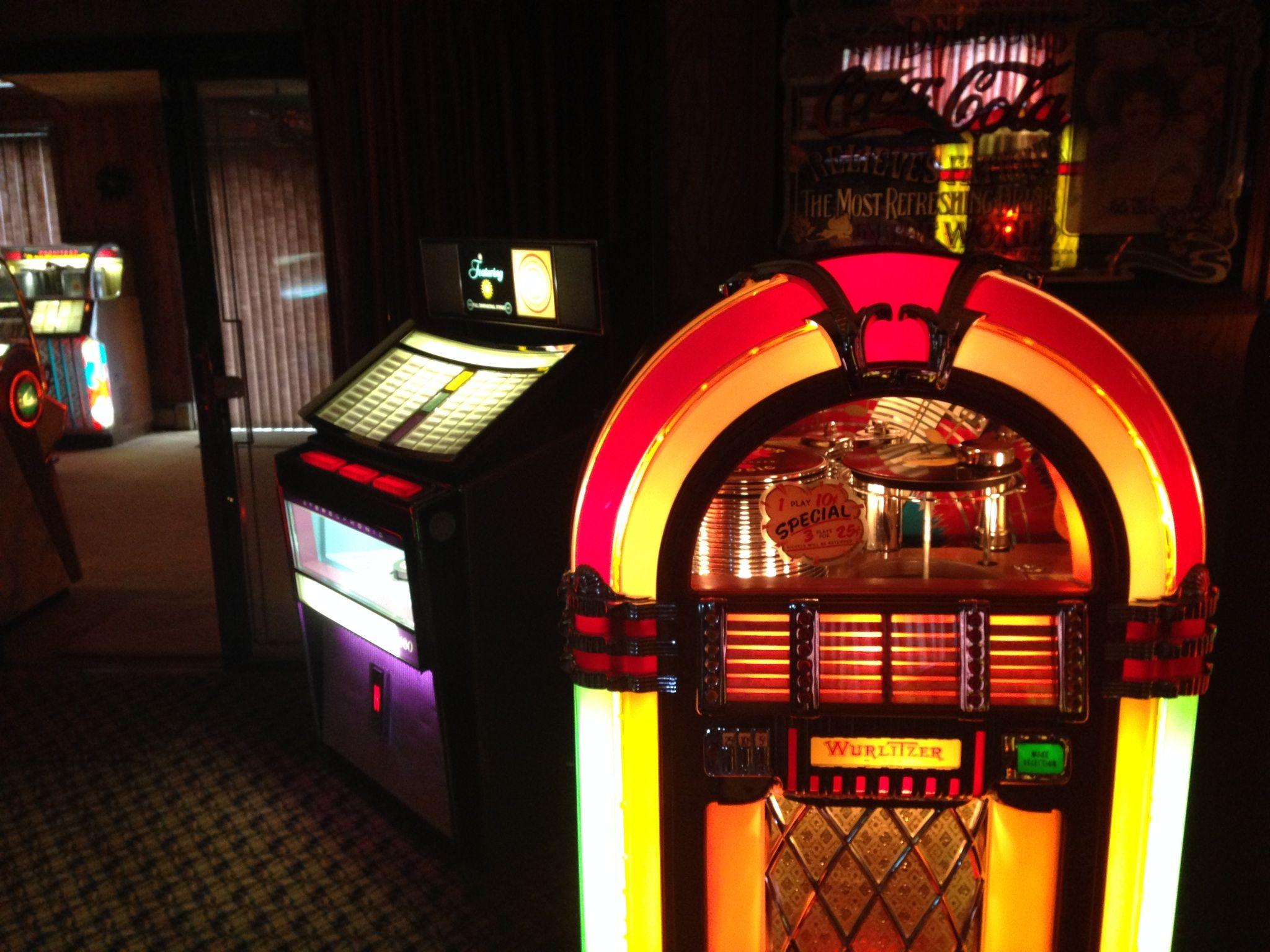 Jukebox Wallpapers Top Free Jukebox Backgrounds WallpaperAccess