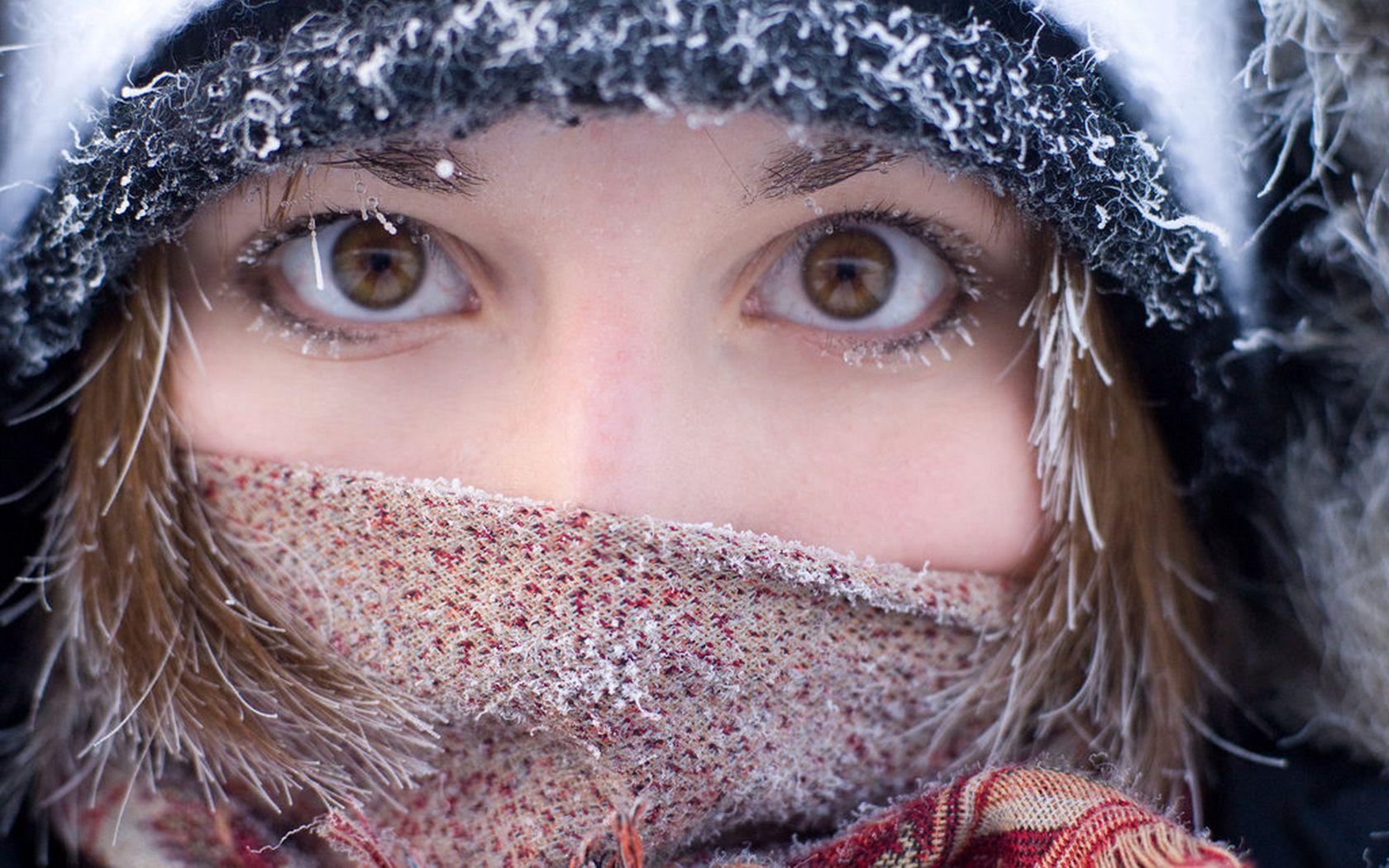 Brown Eyes Wallpapers Top Free Brown Eyes Backgrounds WallpaperAccess