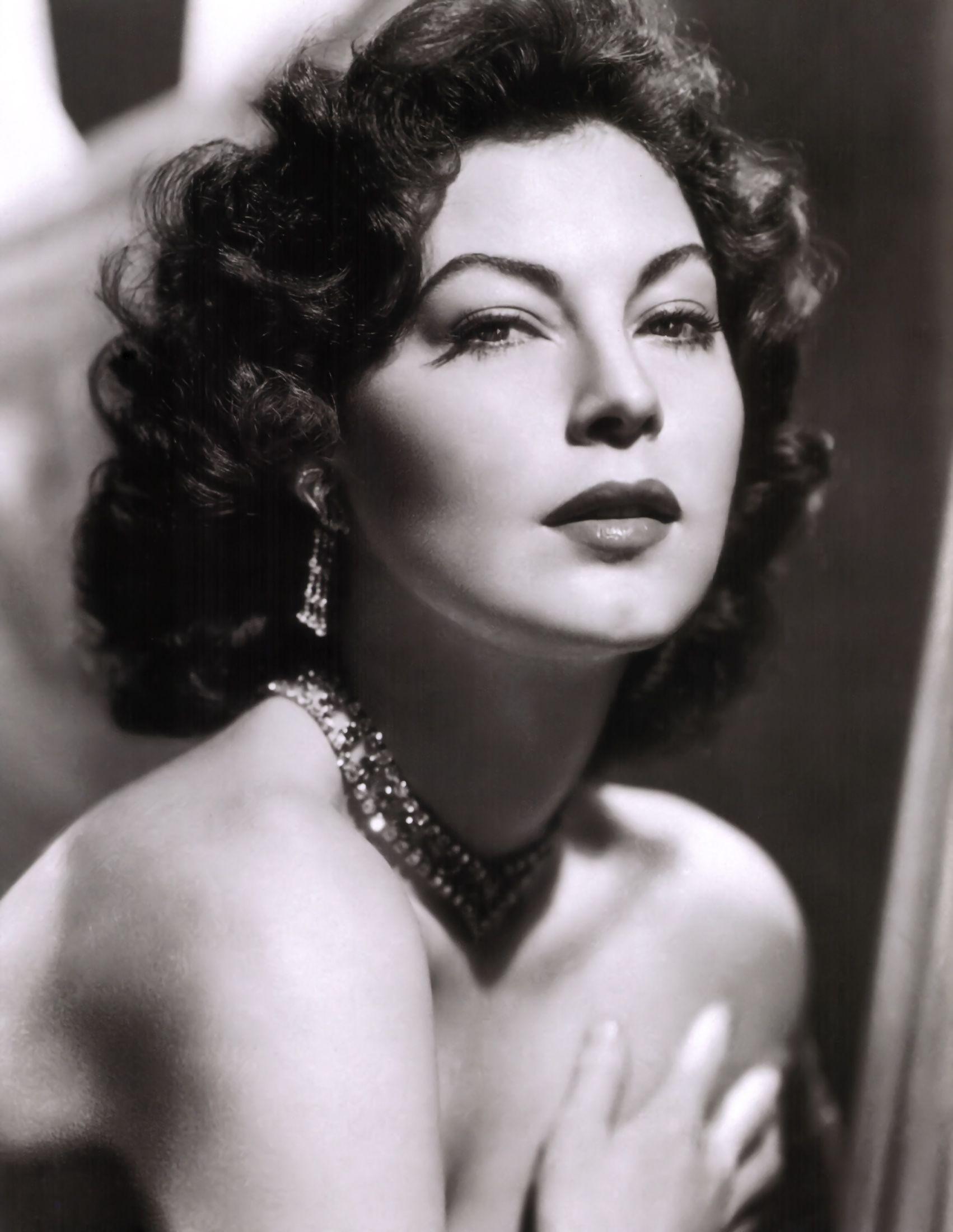 Ava Gardner Wallpapers Top Free Ava Gardner Backgrounds WallpaperAccess