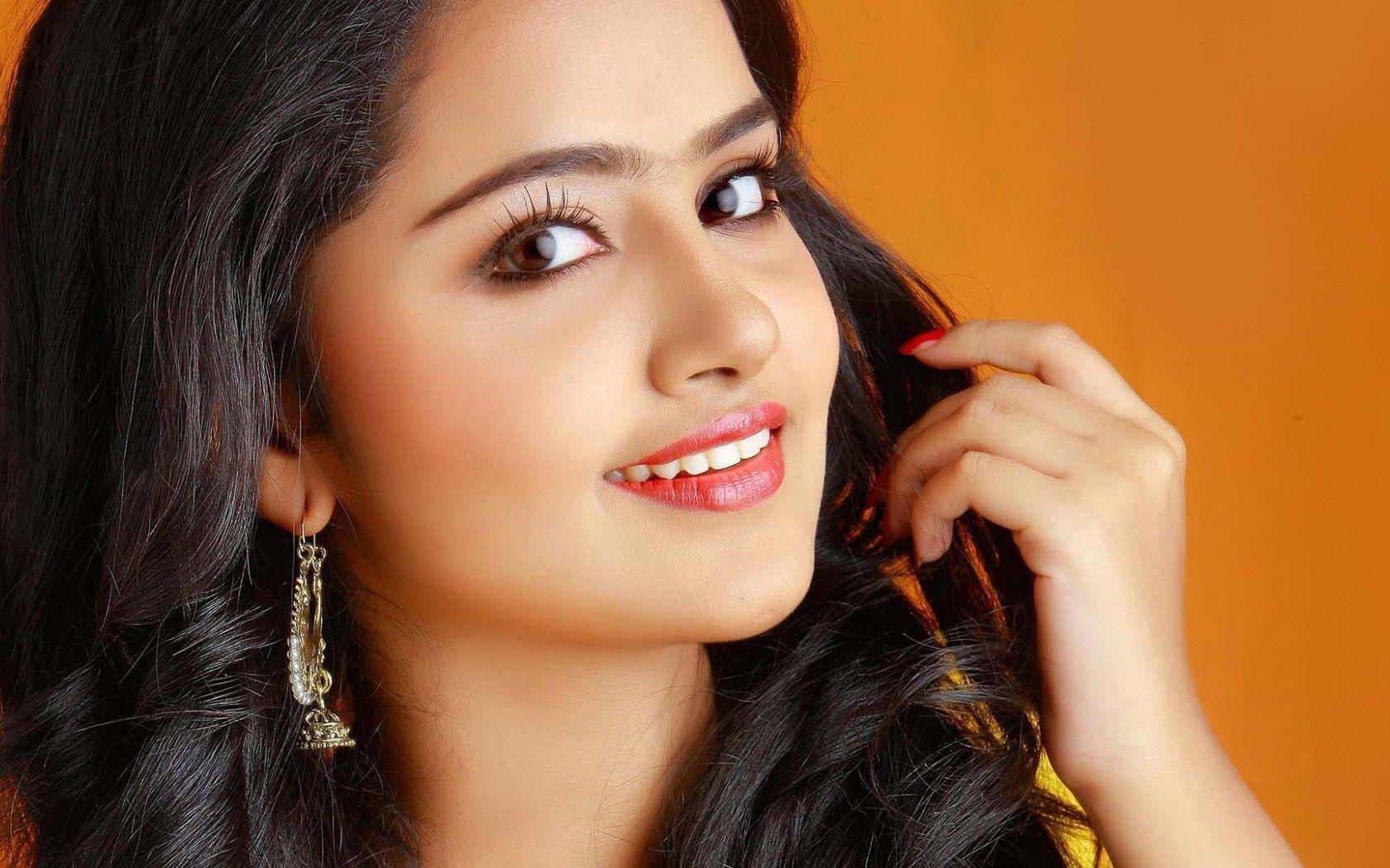 Tamil Actress HD Wallpapers Top Free Tamil Actress HD Backgrounds