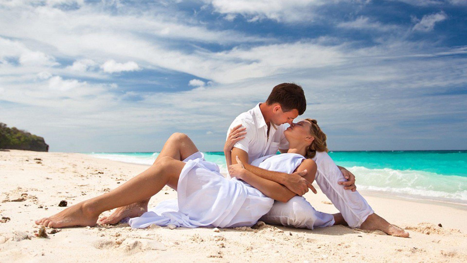 Romantic Beach Wallpapers Top Free Romantic Beach Backgrounds WallpaperAccess