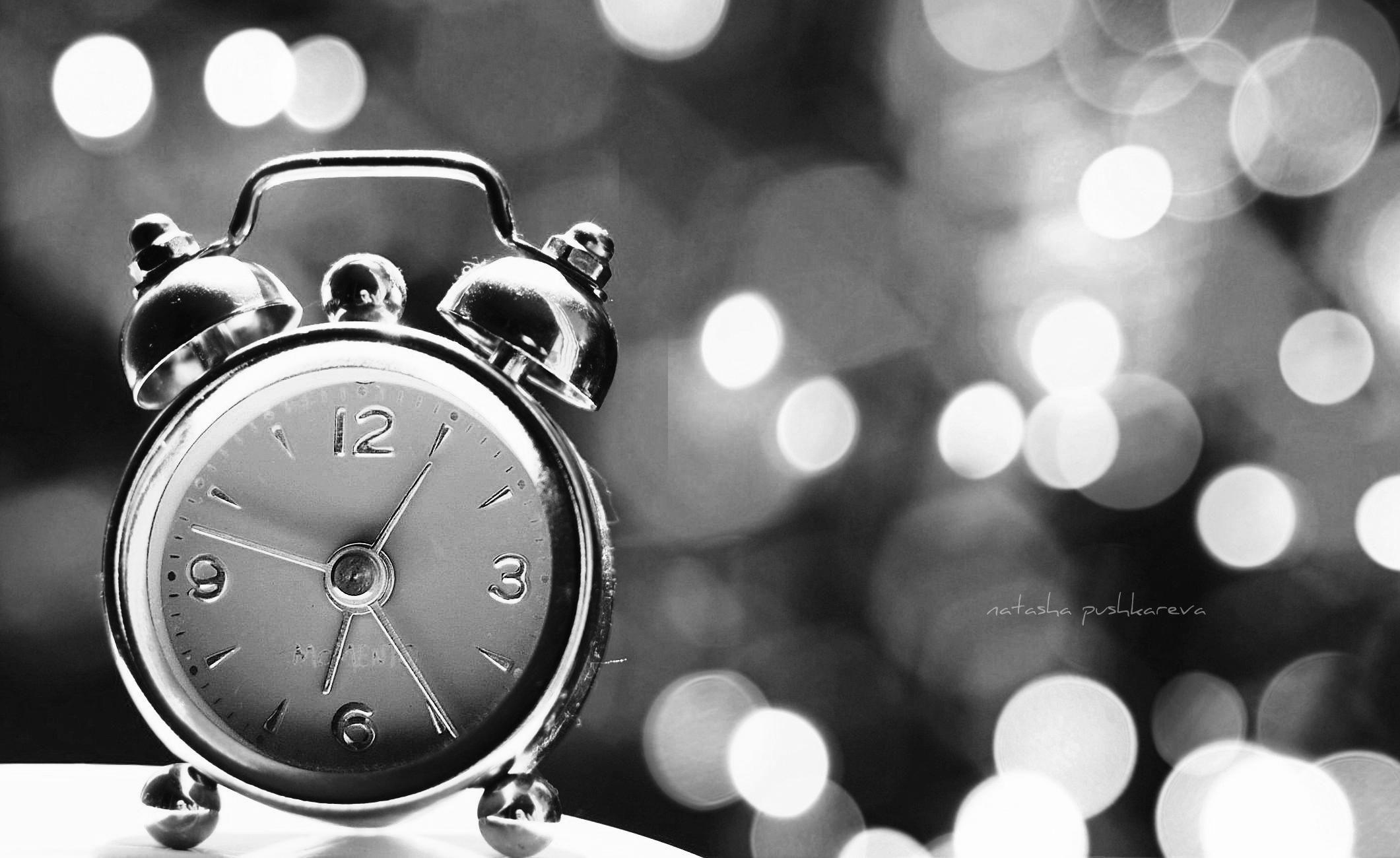 Black Clock Wallpapers Top Free Black Clock Backgrounds WallpaperAccess