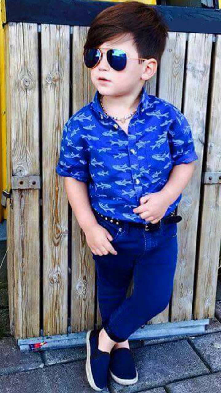 Little Boy Wallpapers Top Free Little Boy Backgrounds WallpaperAccess