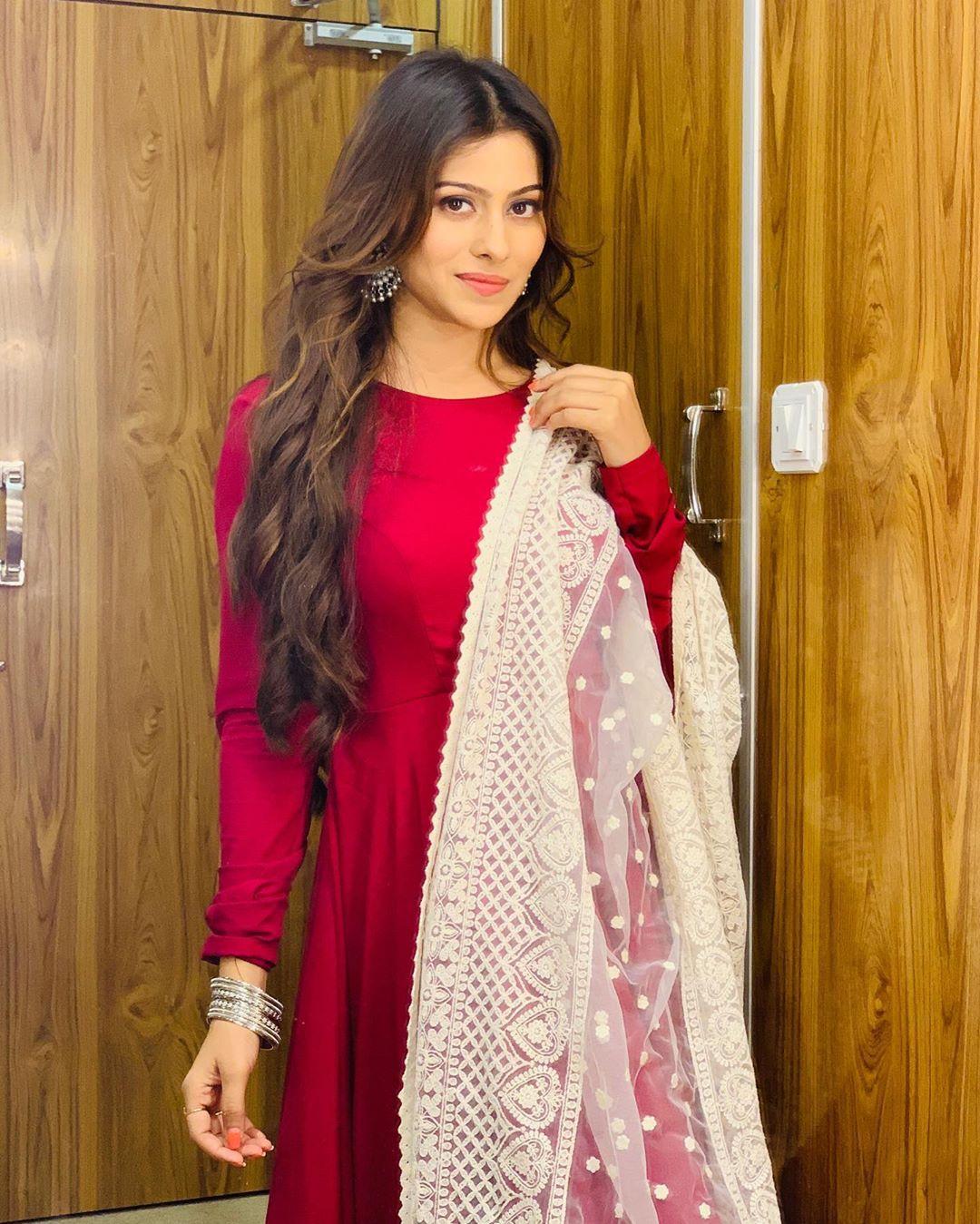 Aparna Dixit Wallpapers Top Free Aparna Dixit Backgrounds