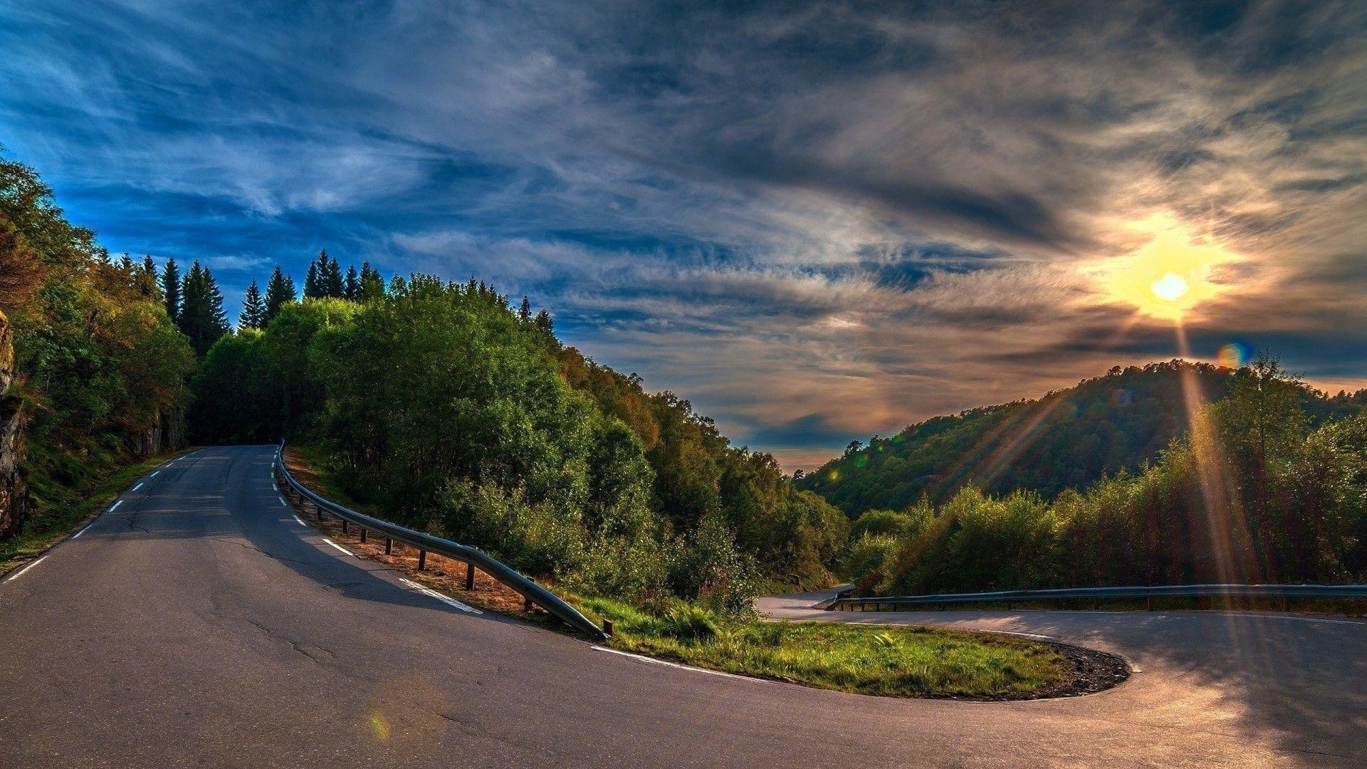 Hilly Road Wallpapers Top Free Hilly Road Backgrounds WallpaperAccess