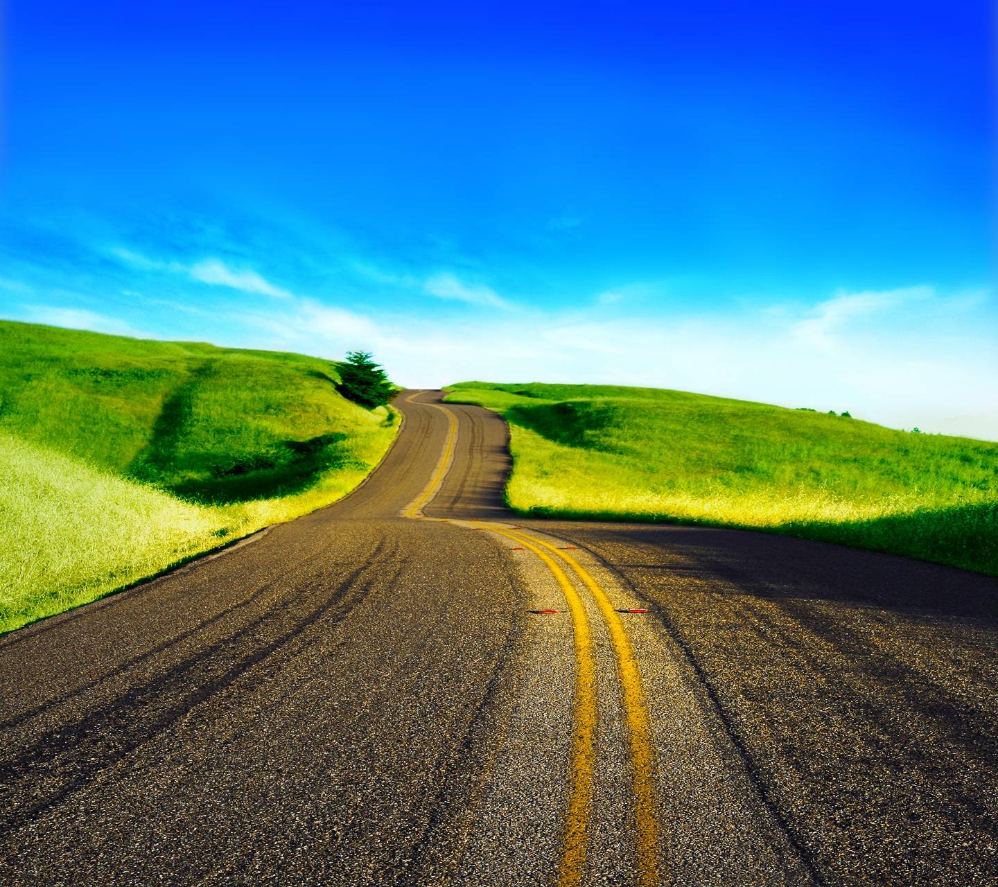 Hilly Road Wallpapers Top Free Hilly Road Backgrounds WallpaperAccess