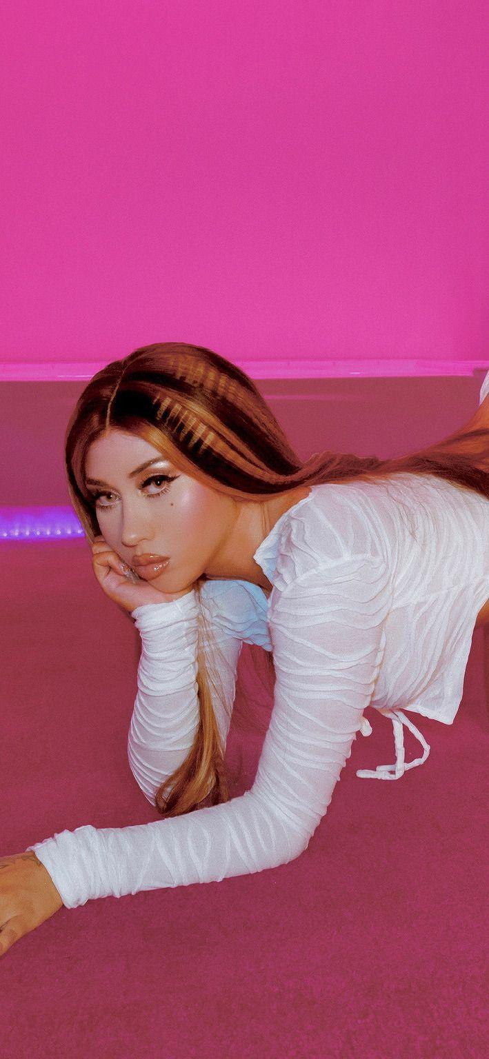 Kali Uchis iPhone Wallpapers Top Free Kali Uchis iPhone Backgrounds