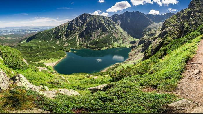 Premium Photo | Tatra national park in poland tatra mountains panorama ... Best one pot meals