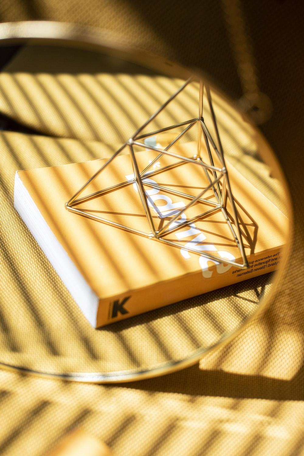 Black and Gold Aesthetic Wallpapers Top Free Black and Gold Aesthetic Backgrounds