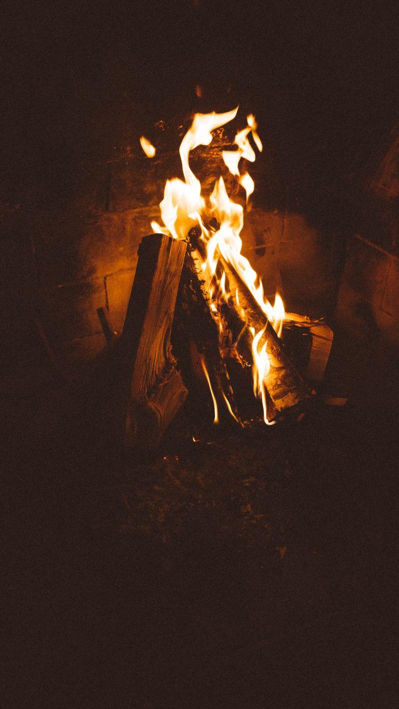 Fireplace iPhone Wallpapers Top Free Fireplace iPhone Backgrounds