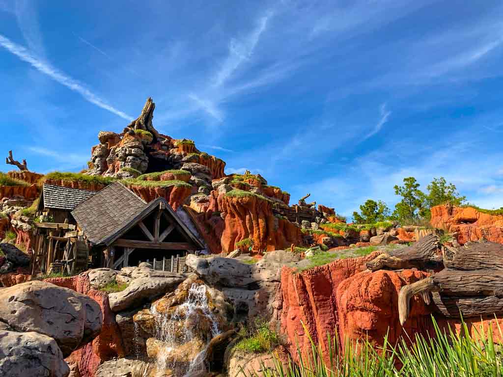 Splash Mountain Wallpapers Top Free Splash Mountain Backgrounds WallpaperAccess