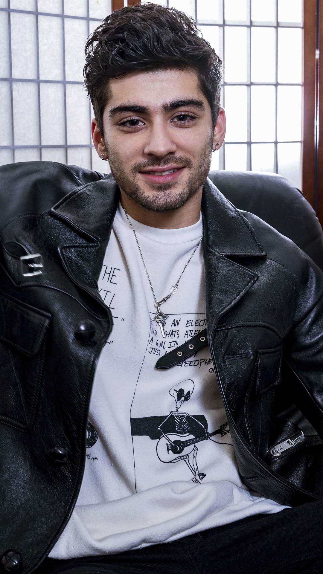 Zayn iPhone Wallpapers Top Free Zayn iPhone Backgrounds WallpaperAccess