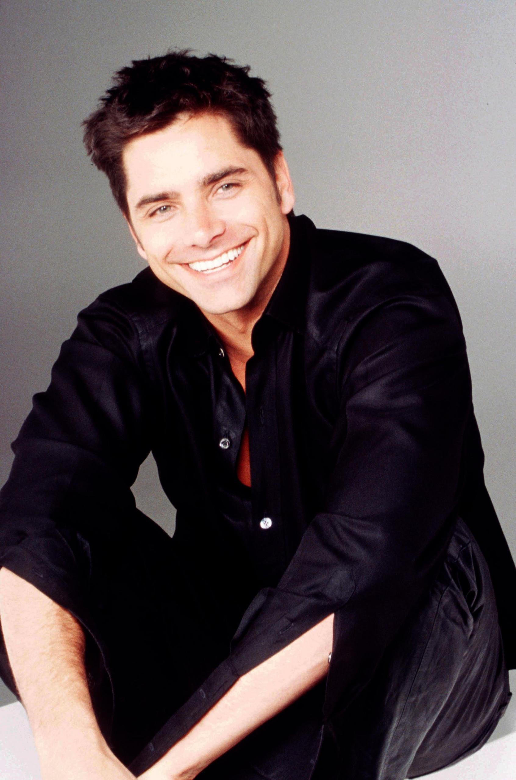 John Stamos Wallpapers Top Free John Stamos Backgrounds WallpaperAccess