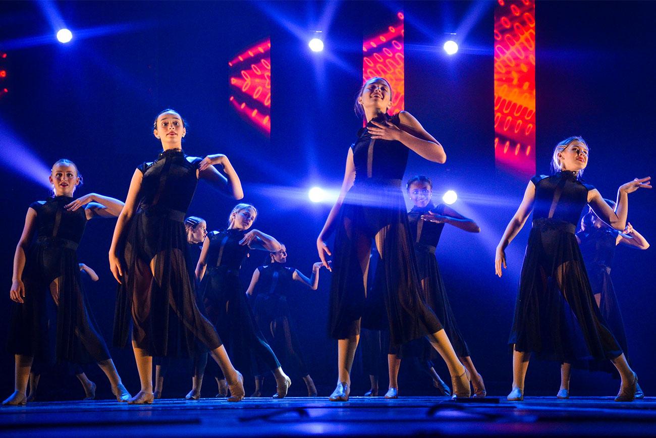 Contemporary Dance Wallpapers Top Free Contemporary Dance Backgrounds