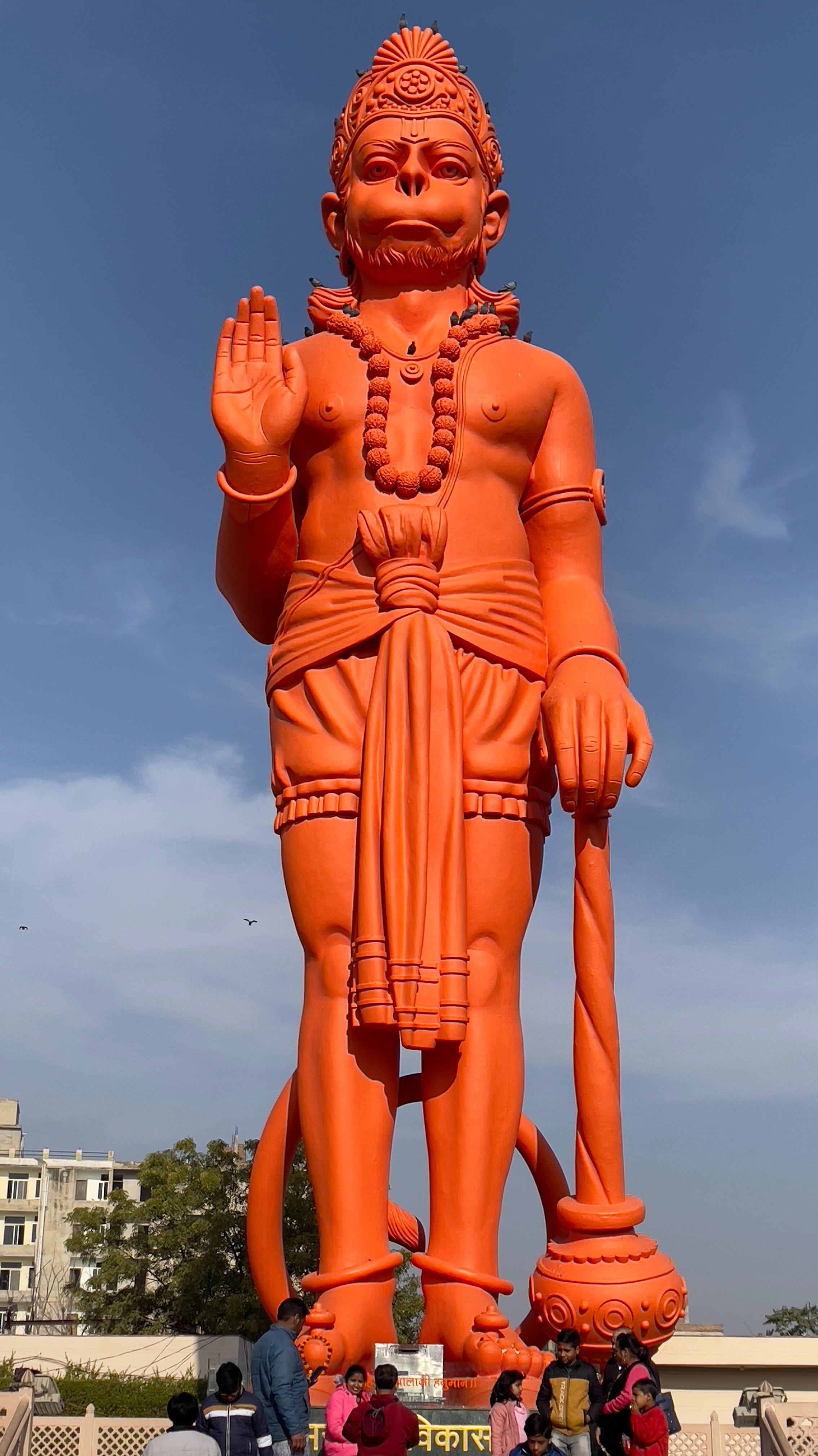 Hanuman Statue Wallpapers Top Free Hanuman Statue Backgrounds WallpaperAccess