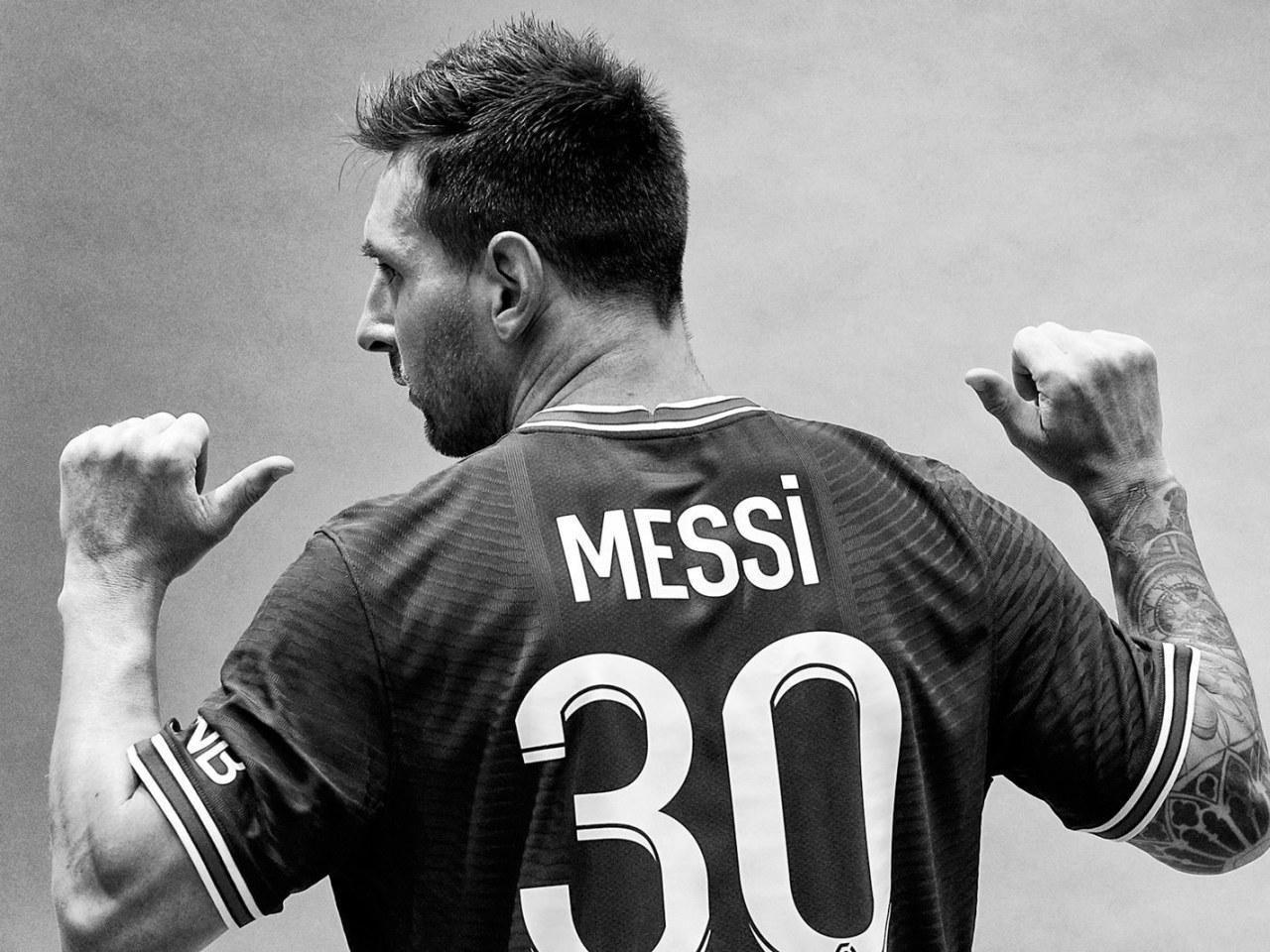 Messi Black Wallpapers Top Free Messi Black Backgrounds WallpaperAccess