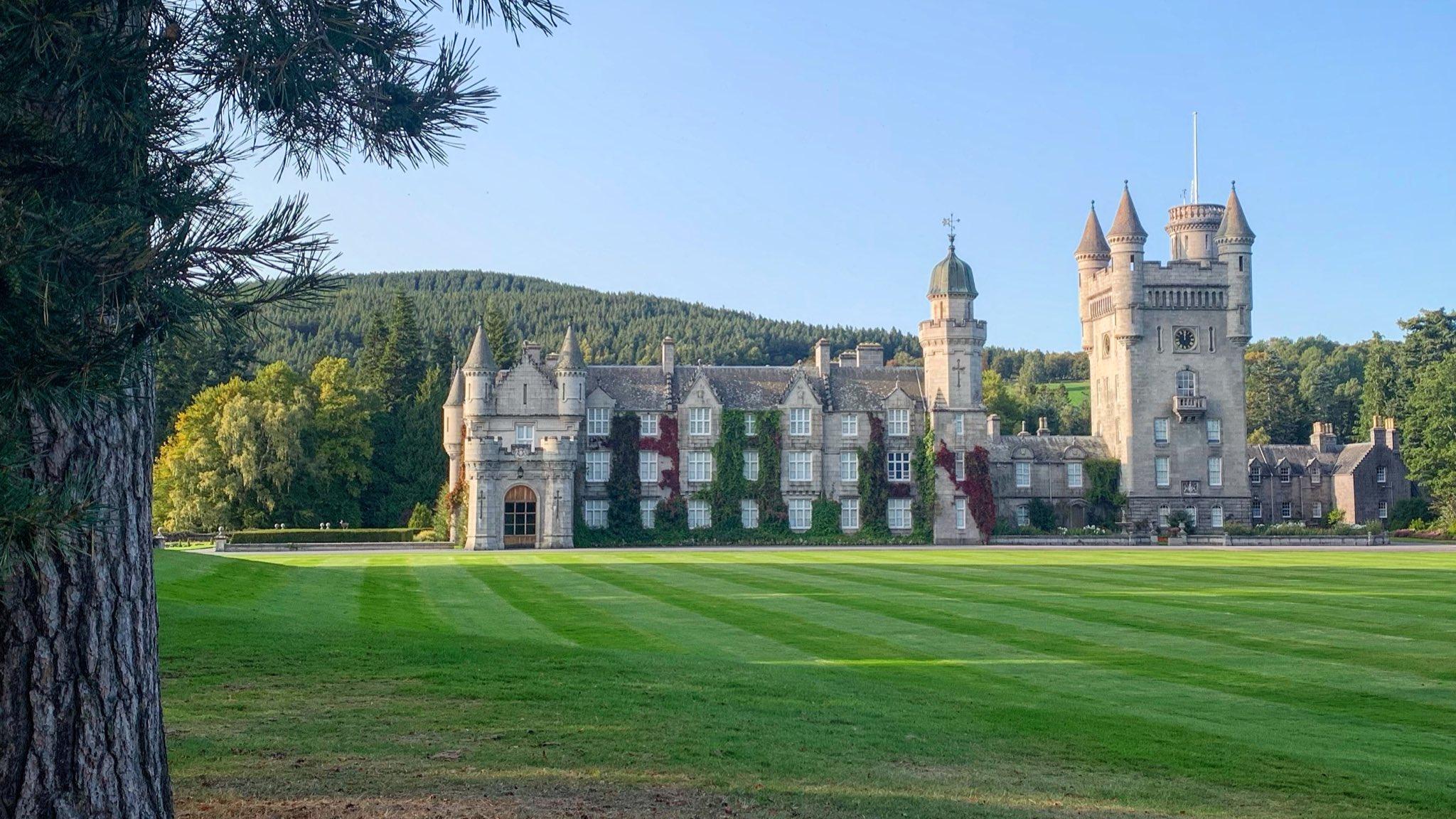 Balmoral Castle Wallpapers Top Free Balmoral Castle Backgrounds
