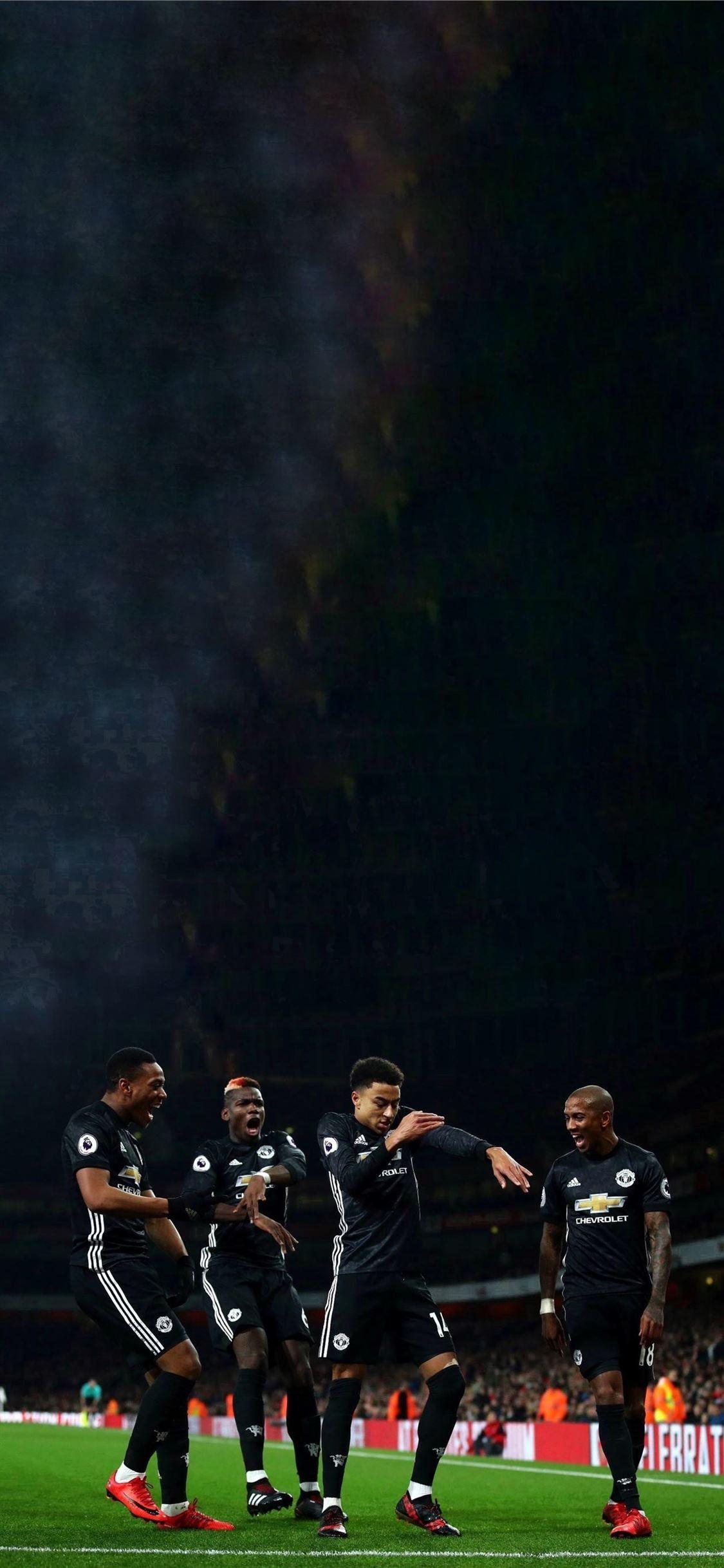 iPhone Soccer Wallpapers Top Free iPhone Soccer Backgrounds