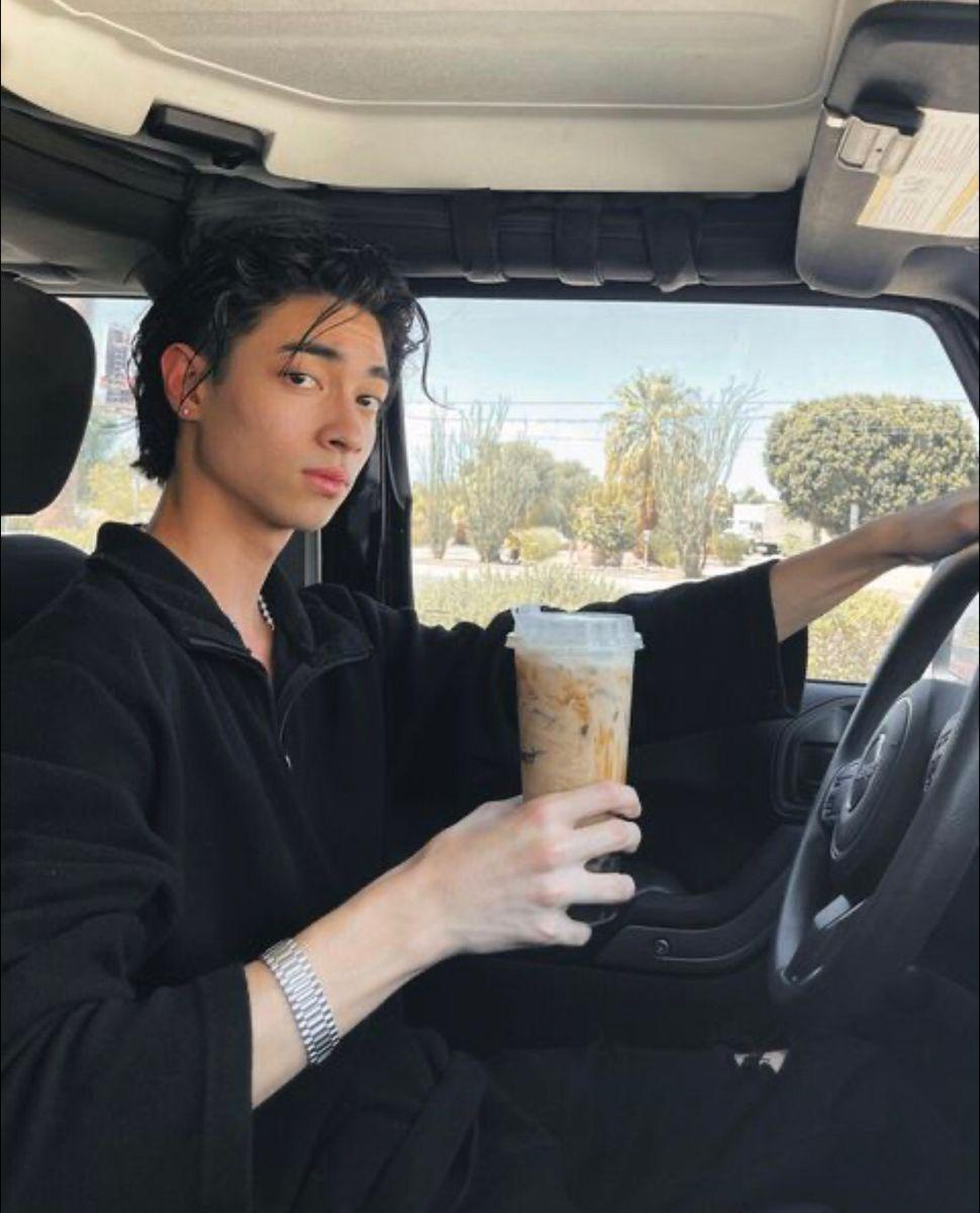 Sebastian Moy Wallpapers - Top Free Sebastian Moy Backgrounds - WallpaperAccess