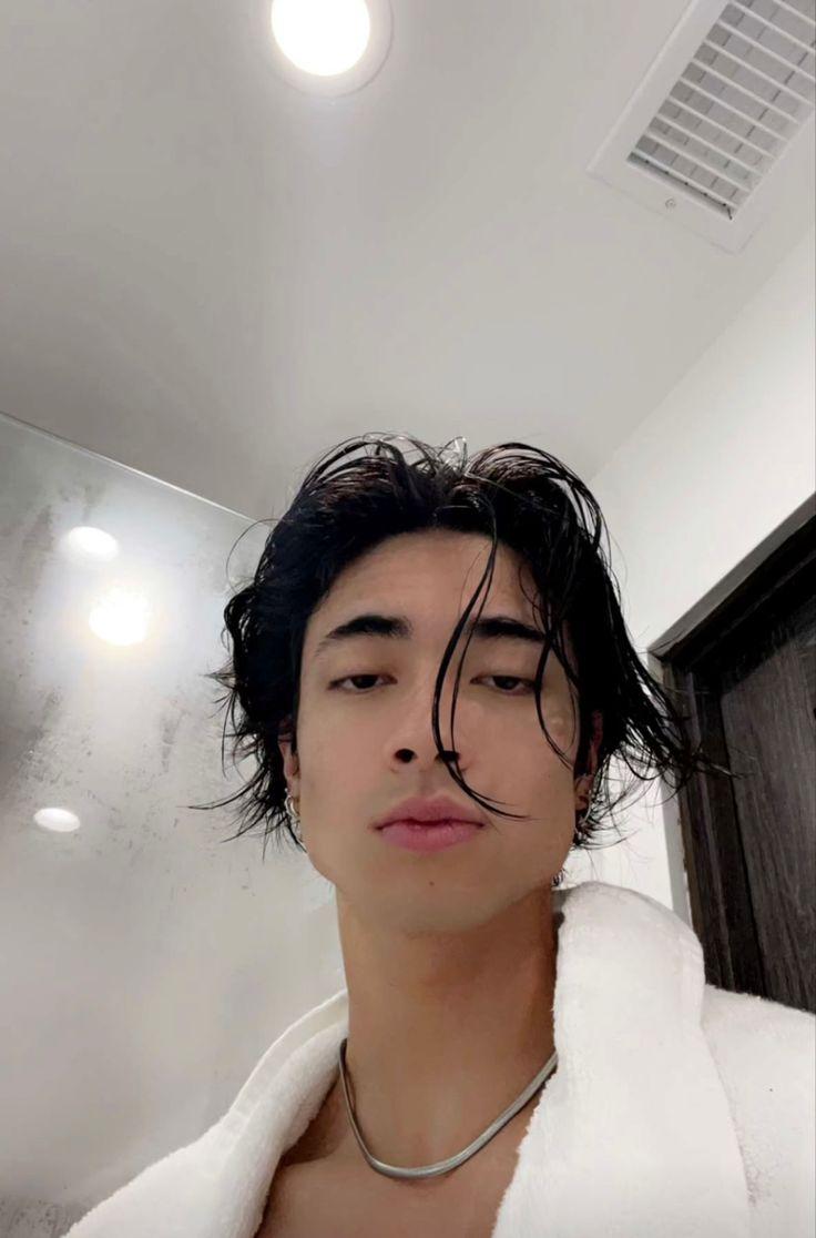 Sebastian Moy Wallpapers - Top Free Sebastian Moy Backgrounds - WallpaperAccess